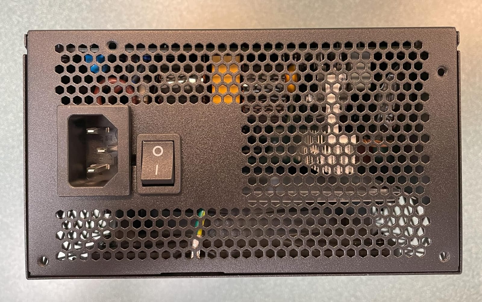 Rosewill VMG 750W 80+ Gold, ATX 3.0 & 3.1 Compatible, Full Modular Low-Noise Power Supply, PCIe 5.1 12V-2x6 Connector, 100% Japanese Electrolytic Capacitor, 120mm FDB Silent Fan - 5 Year Warranty customer photo 1