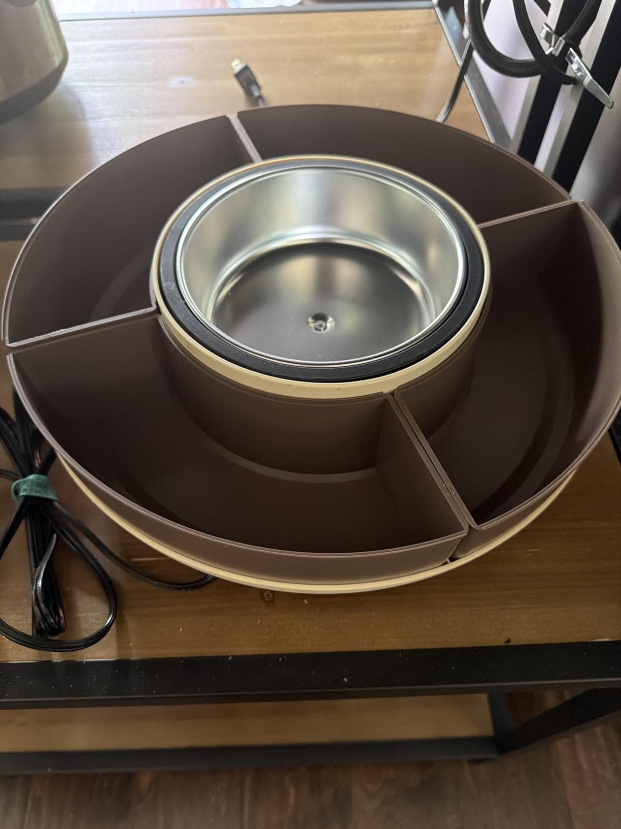 JoyMech Cheese & Chocolate Fondue Machine, Candy Melting Pot for Party, Electric Fondue Pot Set, Chocolate Warmer, Hot Chocolate Maker, 4-Section Food Tray, Brown customer photo 1