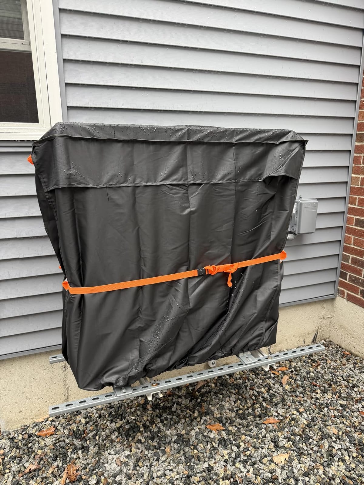 Mini Split Air Conditioner Cover for Outside Units,600D Waterproof Air Conditioner Mini Split Cover with Vent Hole,Outdoor Rectangular Air Conditioner Covers for AC Units, Fits up to 41