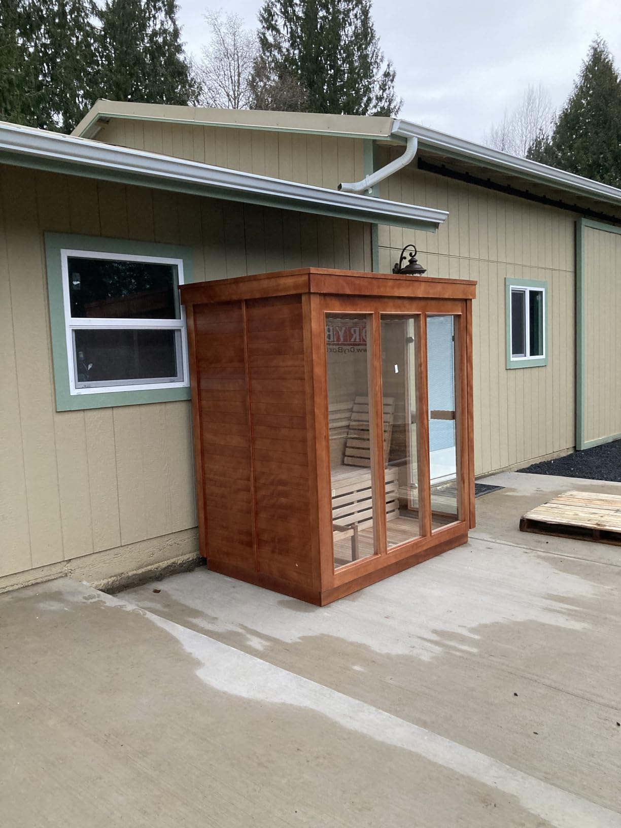 Customize 4-8 Person Outdoor Sauna,DIY Canadian Cedar Traditional Steam Cube Sauna Kit with 220V HARVIA Stove or Wood-Burning Stove customer photo 2