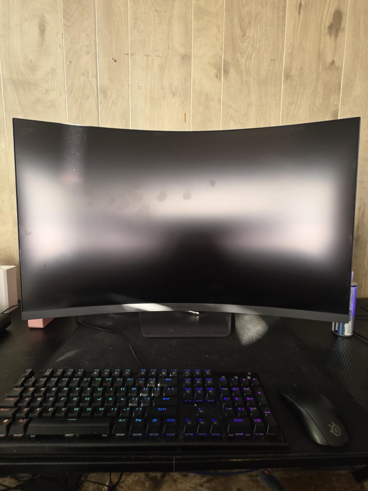 LG 37G800A-B 37-Inch Ultragear 4K UHD (3840 x 2160) Curved Gaming Monitor, 165Hz, 1ms, FreeSync Premium Pro, DisplayHDR 600, HDMI 2.1, DisplayPort, USB Type-C, Tilt/Height/Swivel Stand, Black customer photo 1