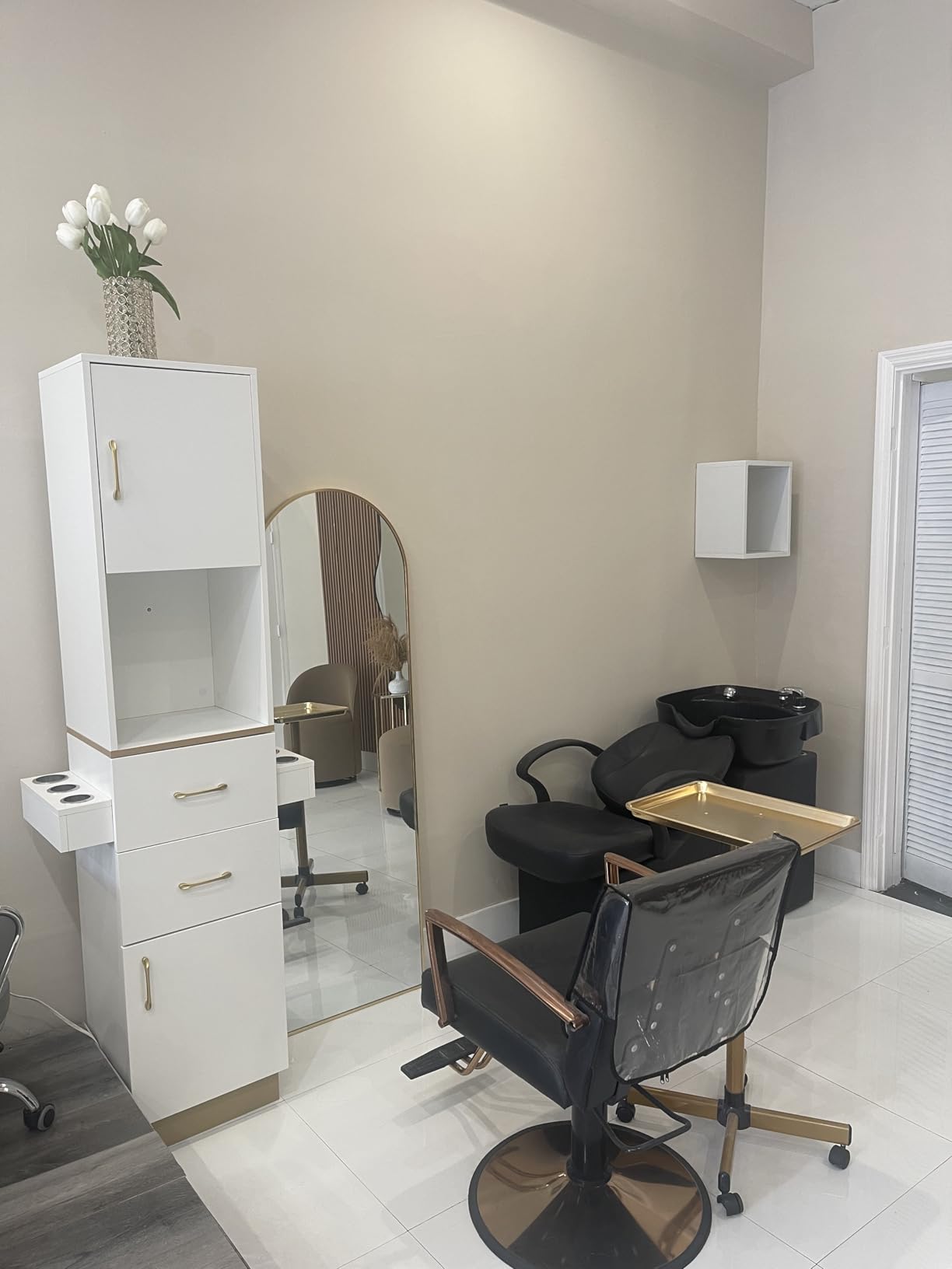 OmySalon Salon Station, Barber Station for Hair Stylist, Beauty Storage Cabinet with Stainless Steel Finish & Drawers & Dryer Holders, Modern Spa Equipment for Barbershop, Black customer photo 1