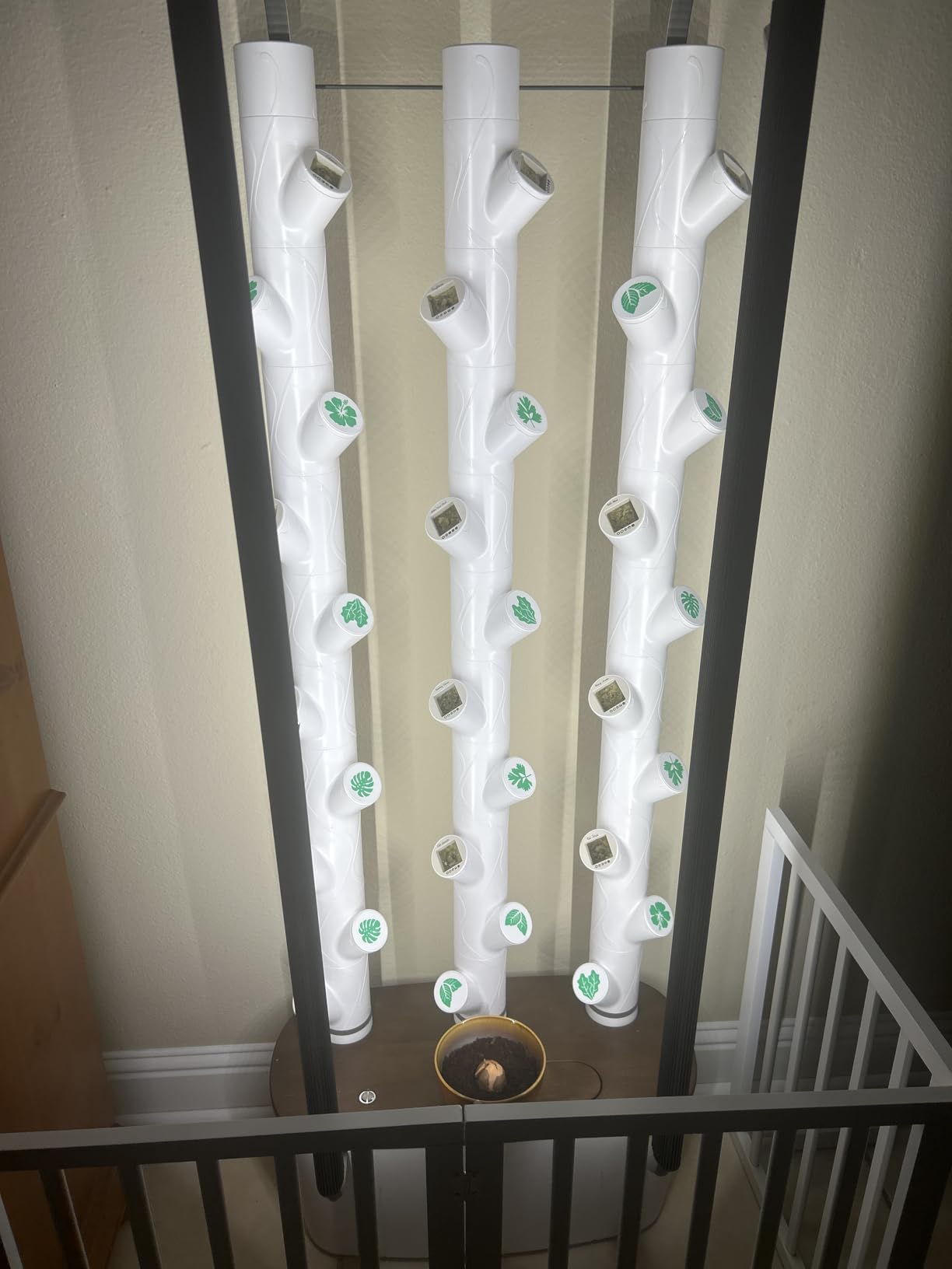 Gardyn Home 4 Vertical Hydroponics Growing System Kit - 30 Plants customer photo 2