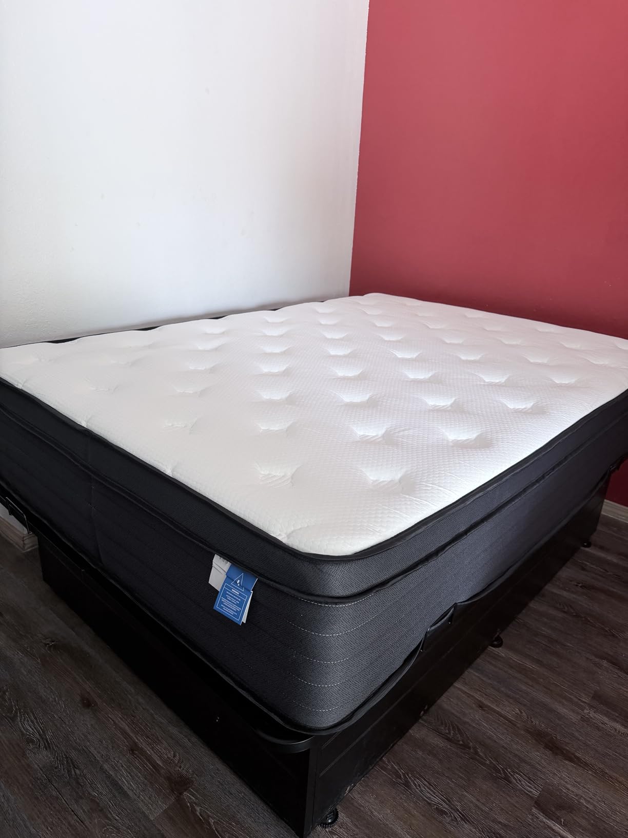 Queen Mattress, 14 Inch Hybrid Memory Foam Mattress in a Box, Cooling Gel for Pressure Relief & Back Pain Support, CertiPUR-US Certified, Medium Firm Bed, Breathable Comfort Sleep customer photo 2