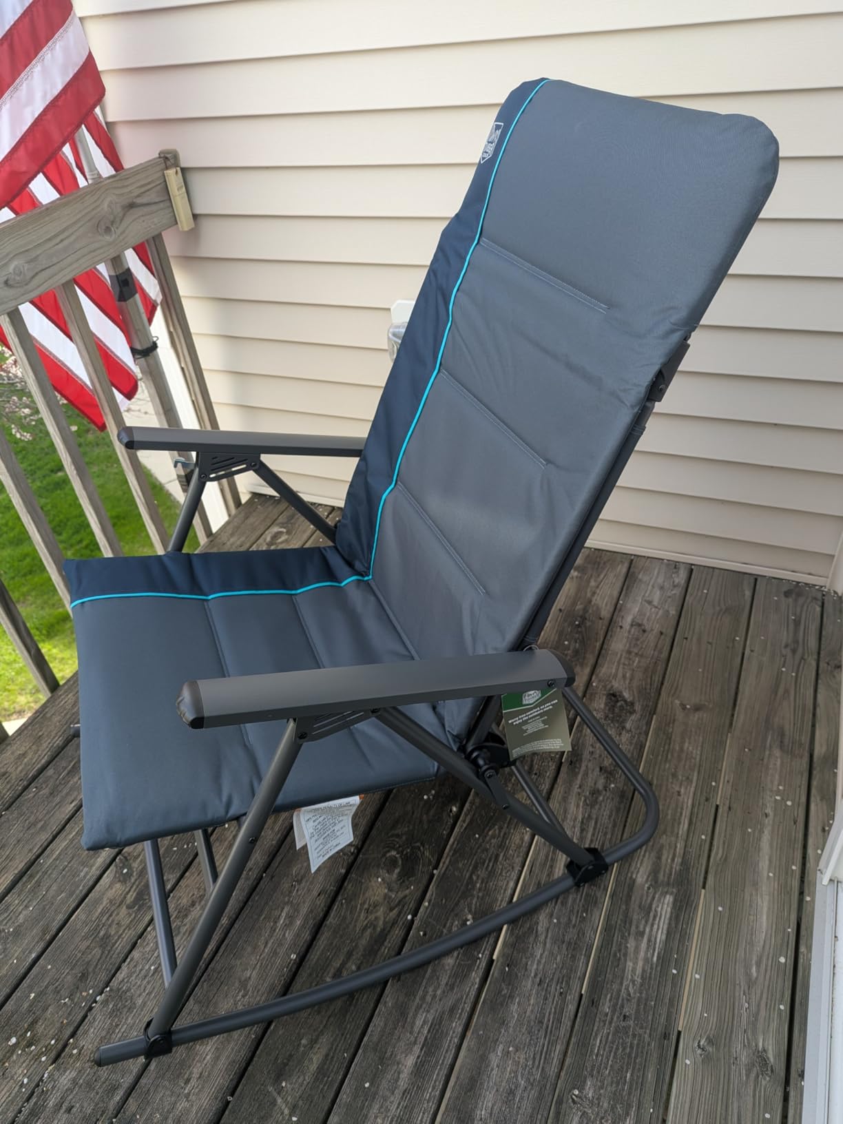 Timber Ridge Oversized Folding Rocking Camping Chair, Padded Outdoor Rocker with High Back, Portable Outdoor Chair for Patio, Garden, Lawn, Supports up to 400 lbs, Black customer photo 1