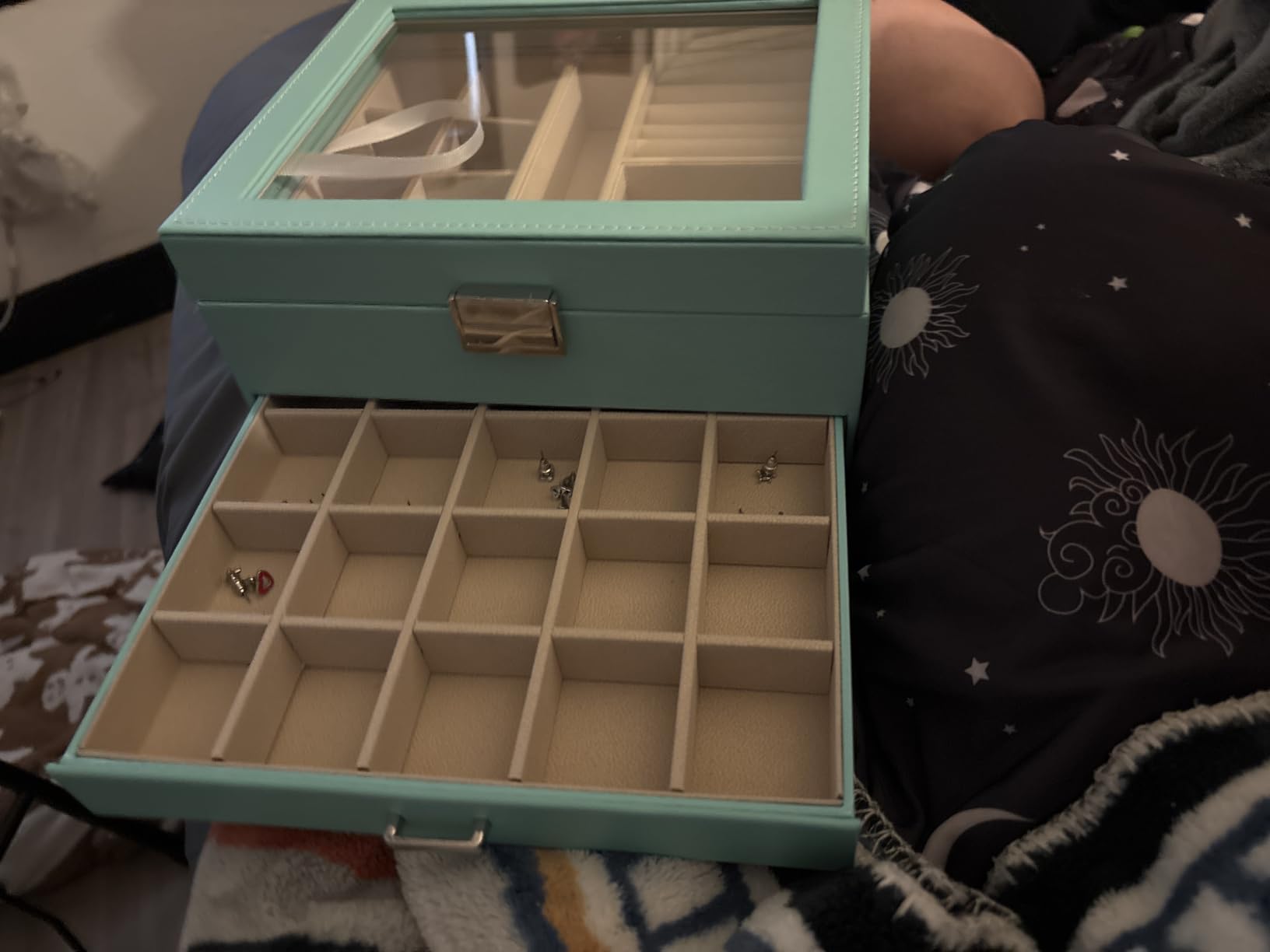 BOOVO Clear Lid Jewelry Box,Big 6 Layers Jewelry Organizer (White, 6 Layer) customer photo 1