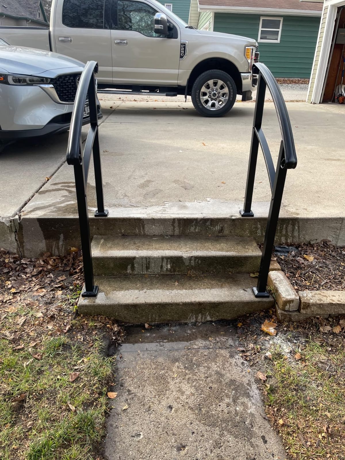 36 in x 4 Ft Modular Black Stainless Steel Deck Railing Kit customer photo 1