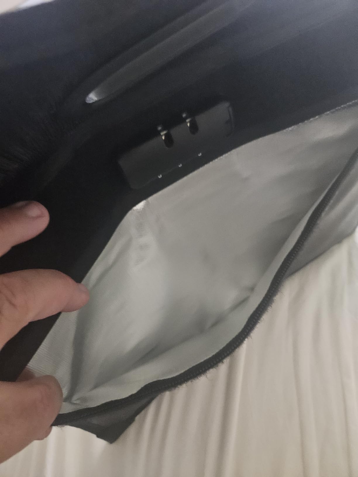 Andyer 2-Pocket Fireproof Document Bag with Lock, 6500℉ Fireproof Money Bag customer photo 1