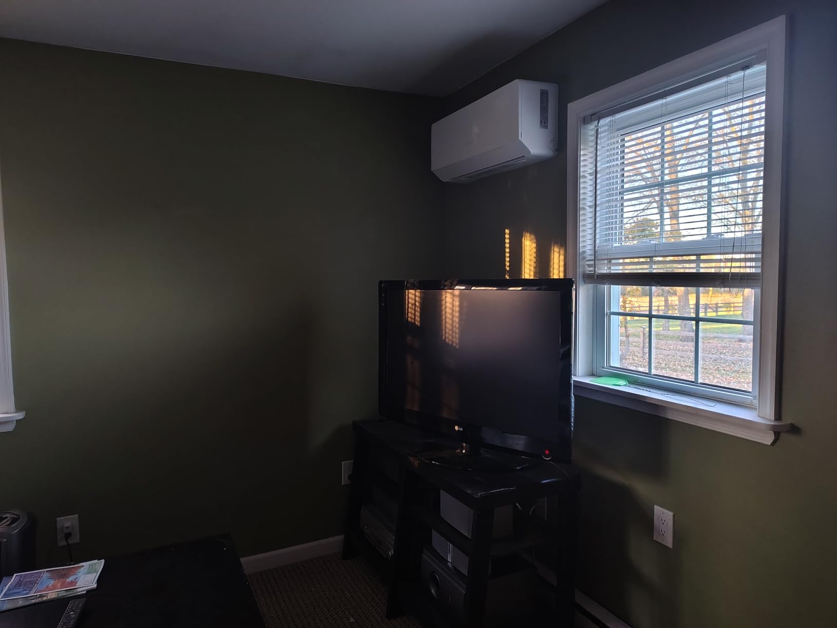 DELLA Serena Series 9000 BTU Mini Split AC, Energy Star 22 SEER2 230V, 0.75 Ton Inverter Heat Pump Ductless AC System for Rooms up to 400 Sq.Ft, WiFi & Alexa Control, Pre-Charged, 16.4ft Install Kit customer photo 2