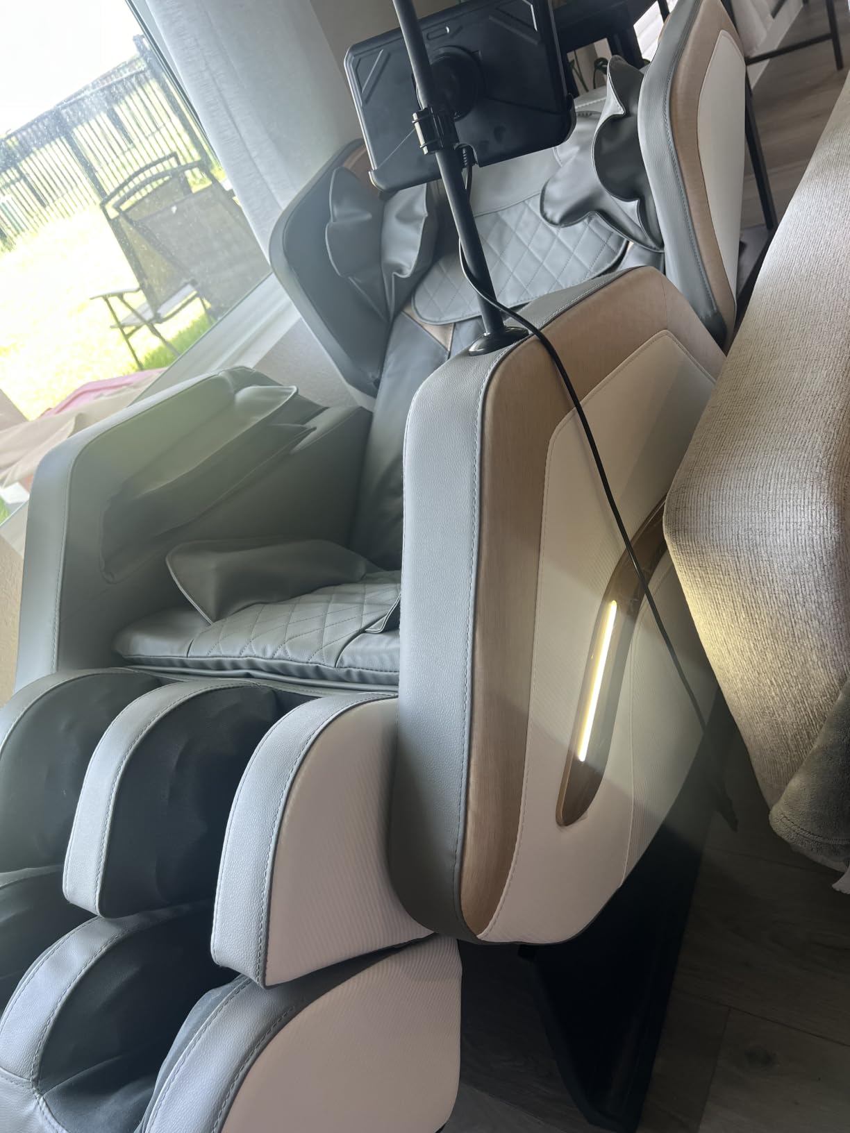 Massage Chair Full Body 14 Fixed Roller Zero Gravity 5 Auto Modes customer photo 2