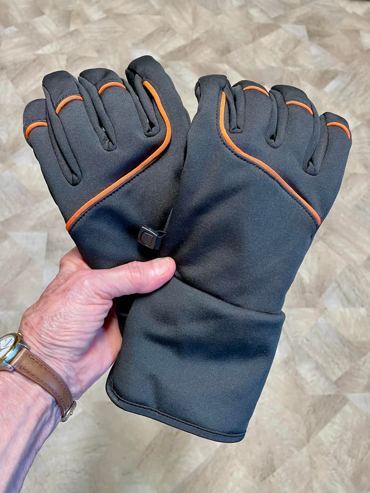 Heated Gloves for Men Women, Rechargeable Heated Ski Gloves, Waterproof Touchscreen Electric Heating Gloves for Winter Outdoor Work Skiing Cycling Hiking Hunting Camping Fishing customer photo 1
