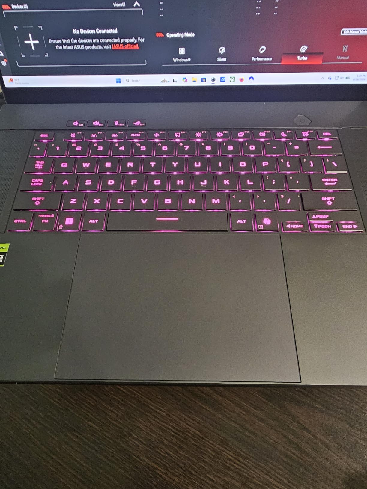 ASUS ROG Zephyrus G16 All-Around Gaming Laptop, Ultra 9 285H, TGP RTX 5070 customer photo 2