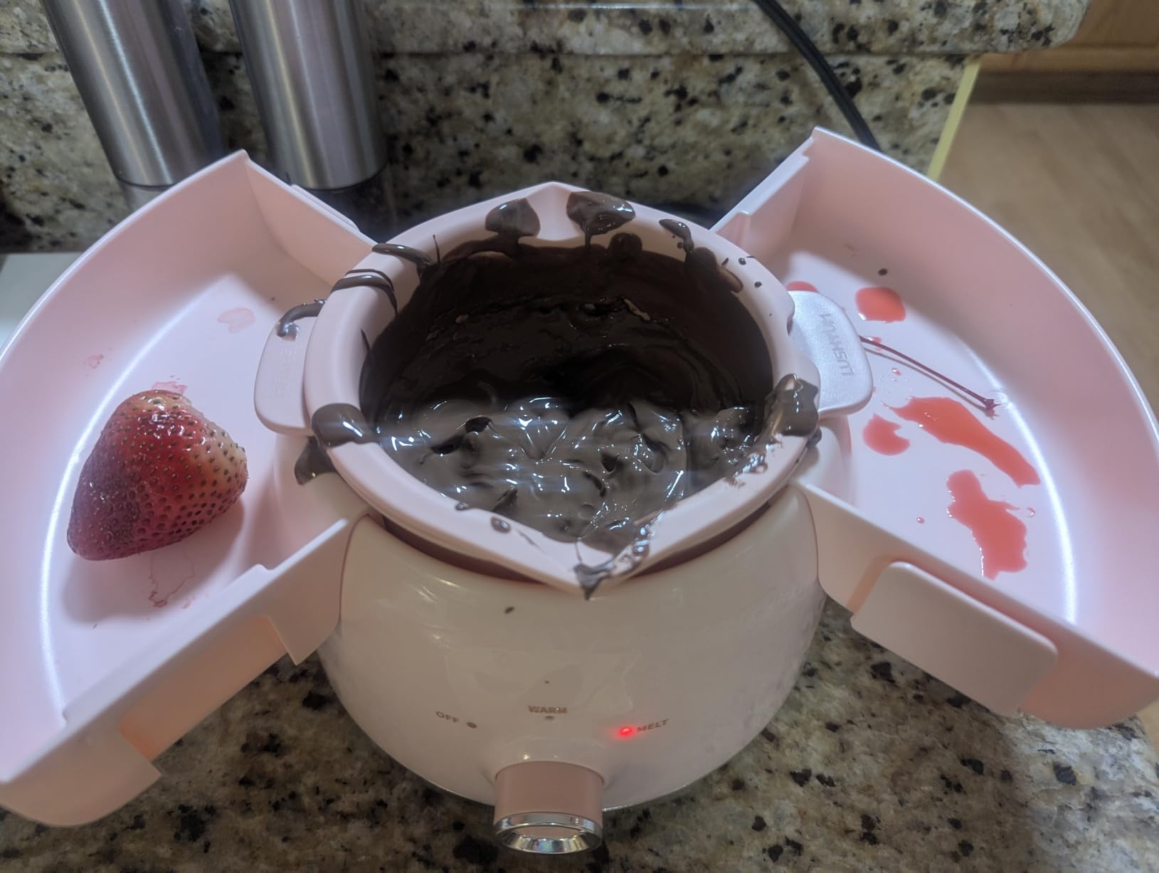 LUSHYUM Electric Chocolate Fondue Pot Set, 4-Cup Chocolate, Rotating Tray customer photo 2