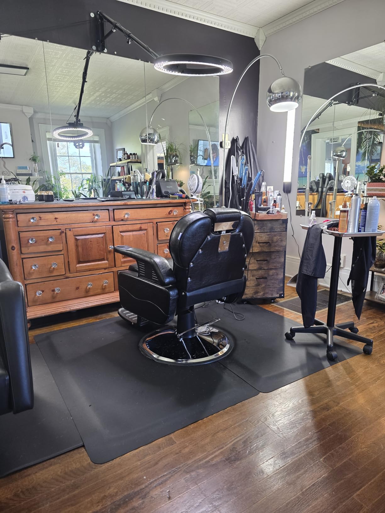 Artist hand Barber Chair, Heavy Duty Reclining Salon Chair, Black Gold customer photo 1