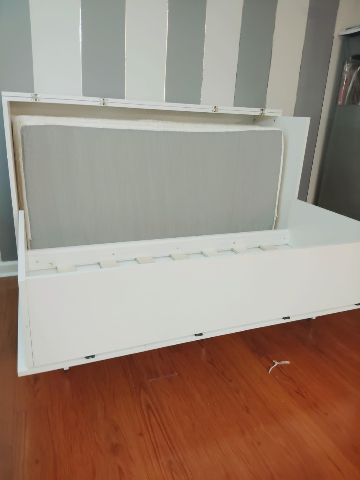 LIVAUVEAD Murphy Bed Full, Murphy Bed Cabinet with Headboard, White customer photo 1