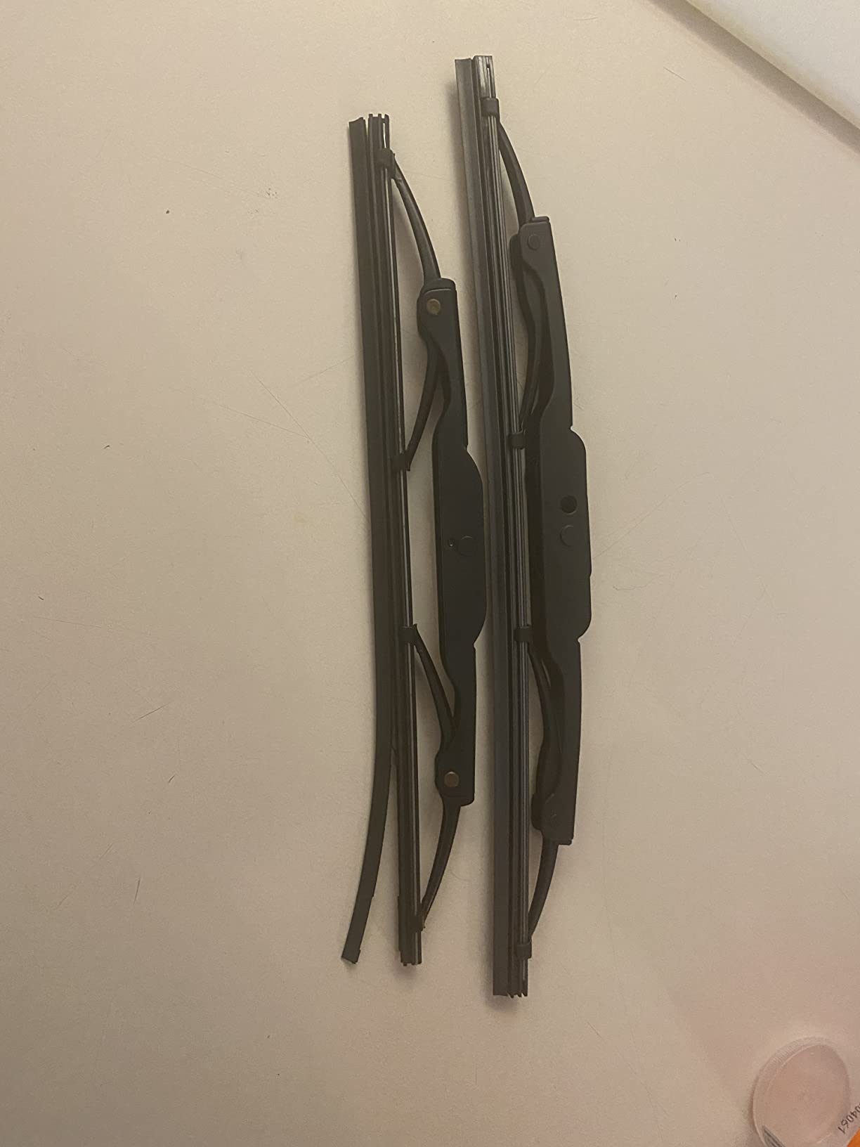 Michelin 3712 RainForce All Weather Performance Windshield Wiper Blade, 12