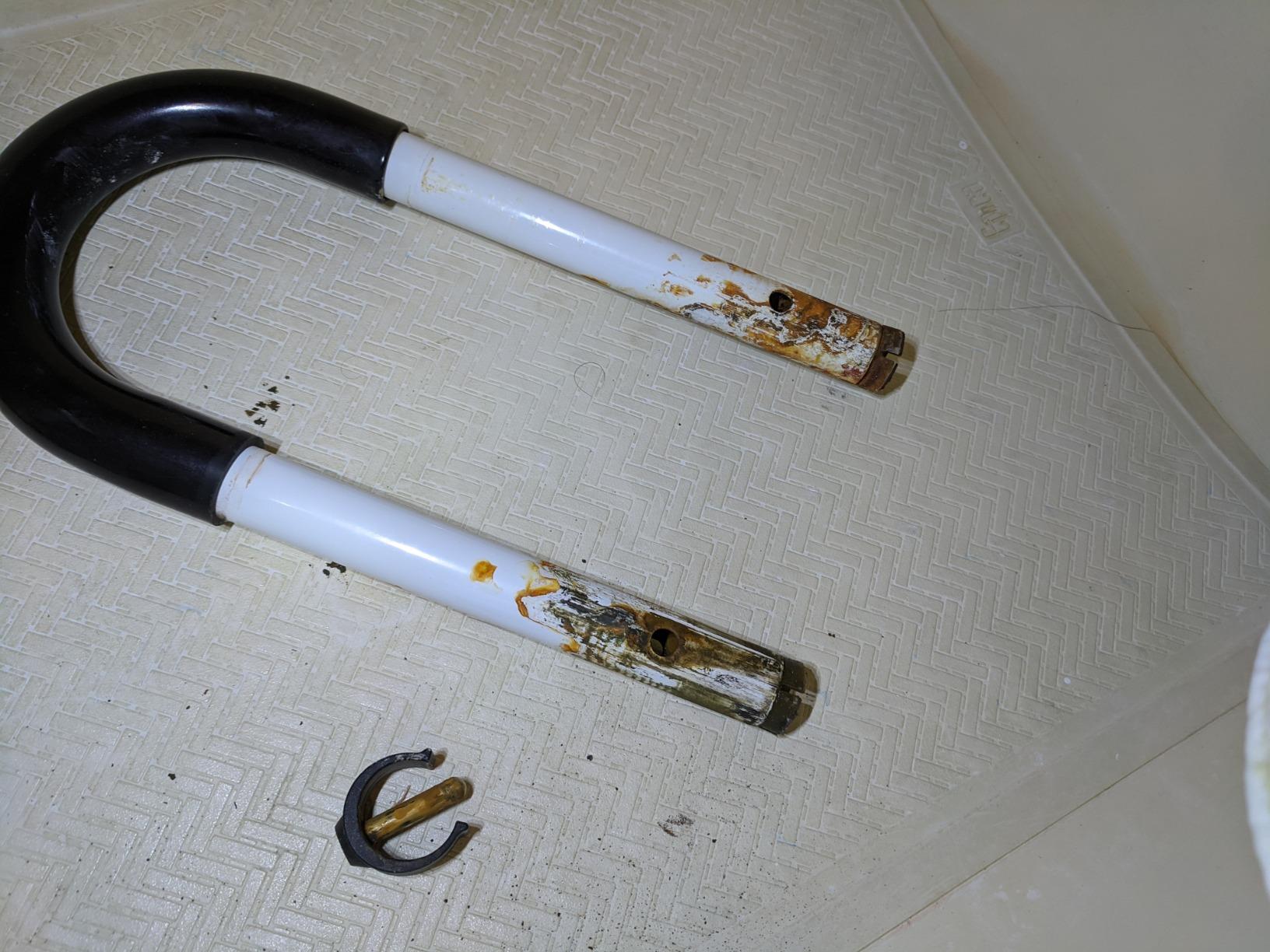 Drive Medical Adjustable Bathtub Grab Bar and Bathtub Safety Rail, Steel customer photo 1