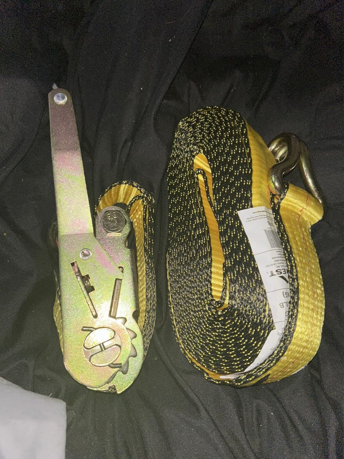 Everest Premium Ratchet Tie Down – 1 PK – 2 IN – 27 FT – 3333 LBS Working Load – 10000 LBS Break Strength – Double J Hook – Cargo Straps Perfect for Moving Appliances, Lawn Equipment and Motorcycles customer photo 2