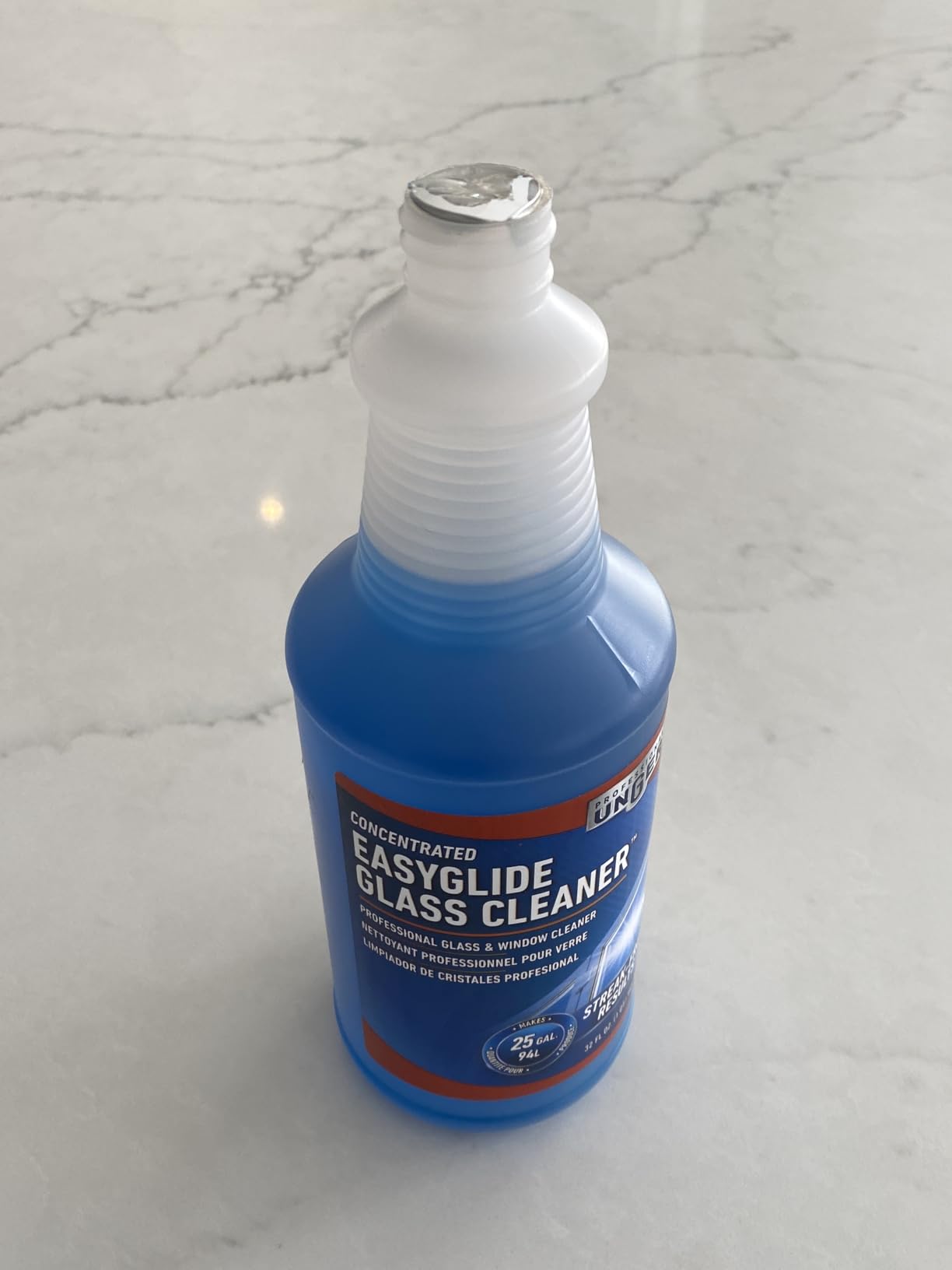Unger Professional Streak-Free EasyGlide Glass Cleaner Concentrate, 32 oz – Ammonia-Free, Makes 25 Gallons of Solution , Safe for Tinted Windows, LOW-E Glass, Windshields & Mirrors customer photo 2