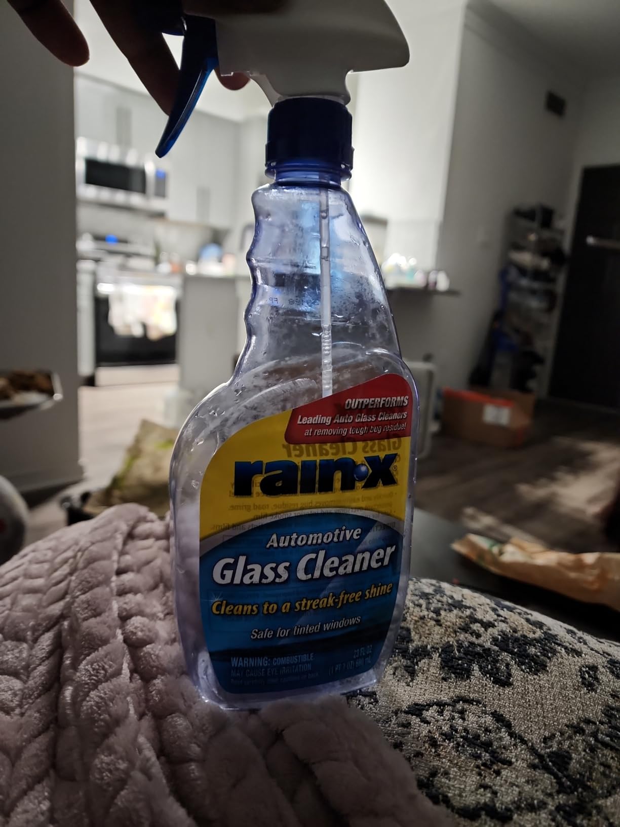 Rain-X RainX 630018 Glass Cleaner, Concentrated Streak-Free Formula for Car Windows, Windshield & Mirrors, Removes Bug Residue, Road Grime & Smoke Film - 23 Fl Oz customer photo 1