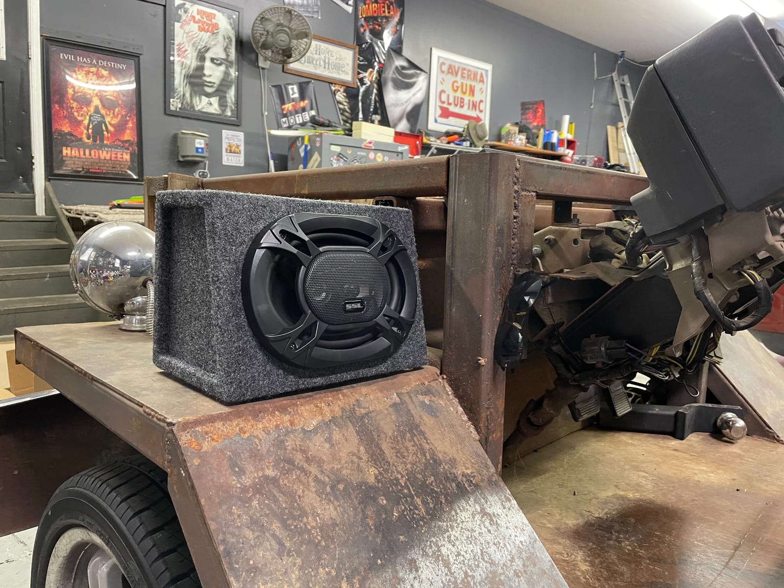 Sound Storm Laboratories EX369 6 x 9 3 Way Car Speakers, 300 Watts Per Pair customer photo 1