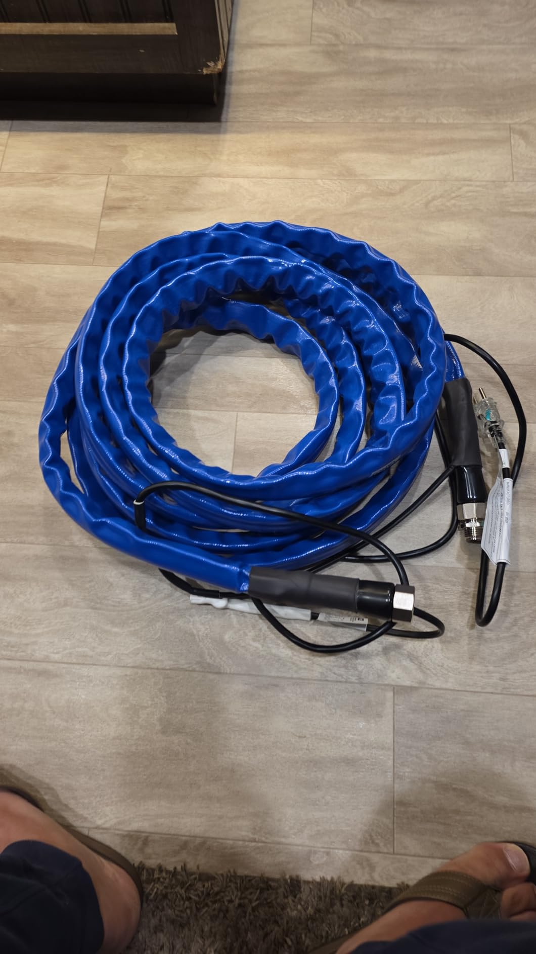 Camco Heated Drinking Water Hose for RV, 5/8 In ID, 50 Ft, Blue, 22912-A customer photo 1