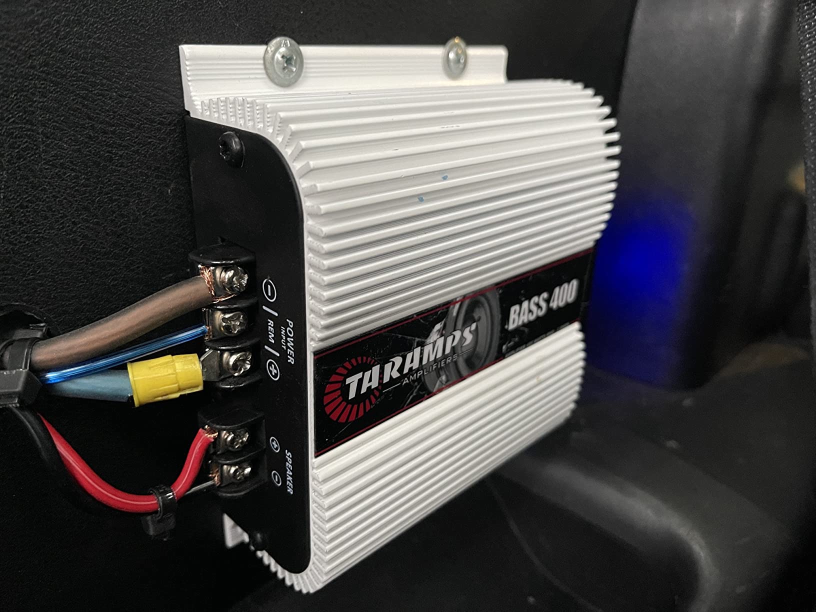 Taramps BASS 400 2 Ohms 400W RMS Monoblock Subwoofer Car Audio Amplifier customer photo 1