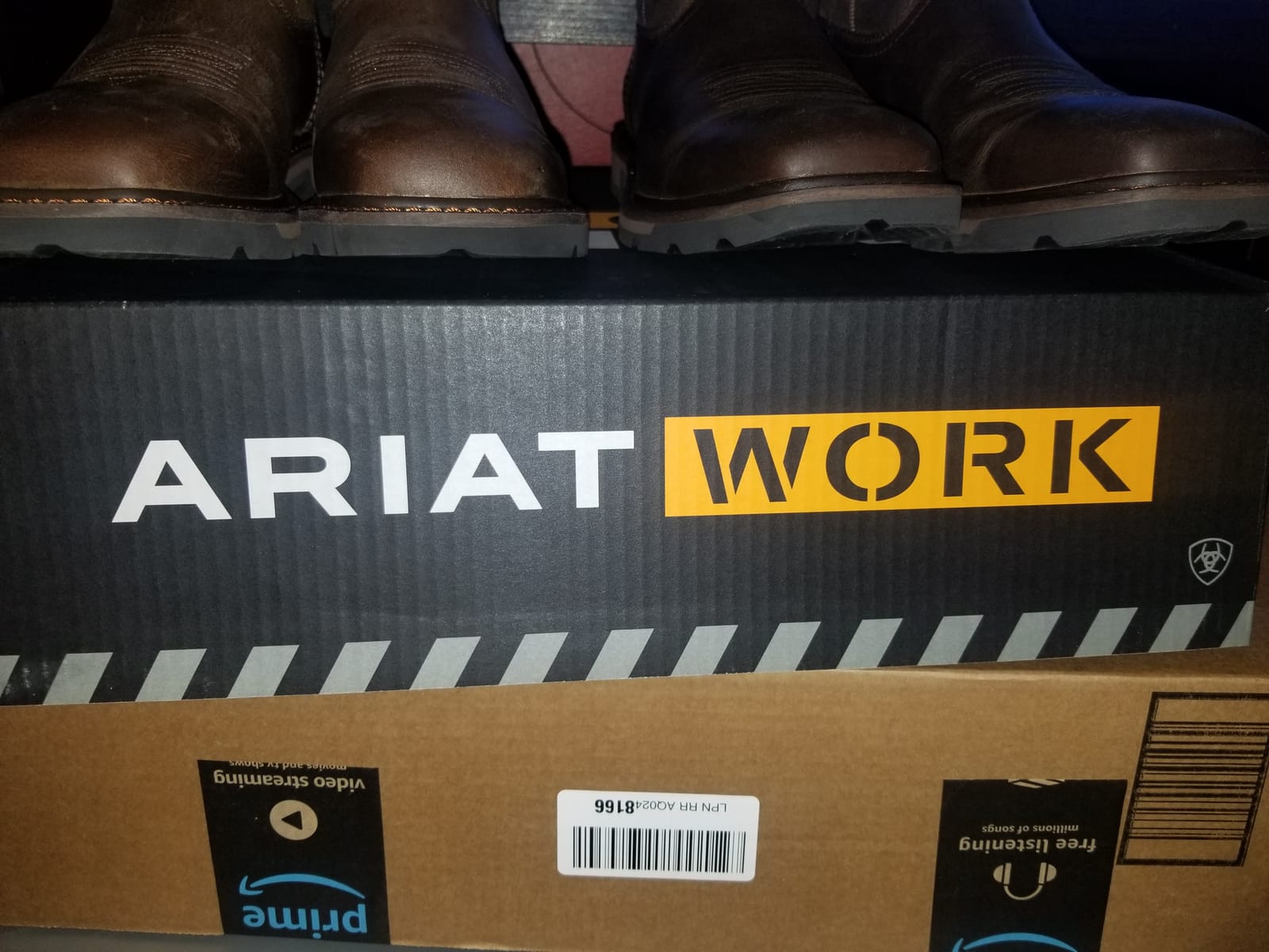 Ariat Men's Groundbreaker Wide Square Toe Work Boots customer photo 1