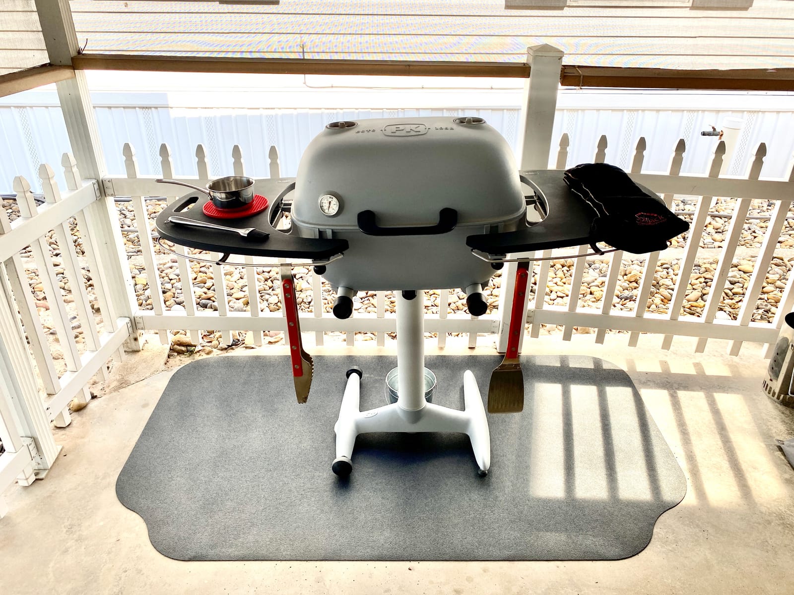 GRILLTEX Under the Grill Protective Deck and Patio Mat, 39 x 72 inches, Black customer photo 2