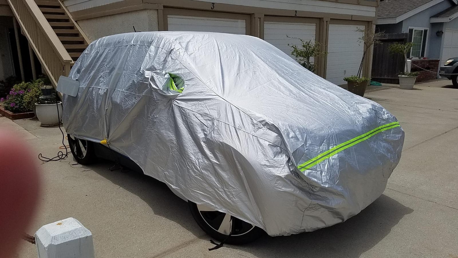 Favoto Car Cover Waterproof All Weather Windproof for Sedans 184-193 Inches customer photo 2