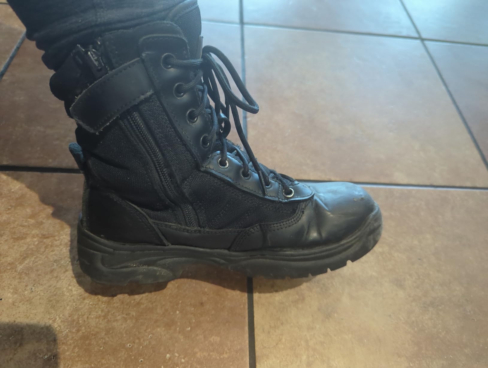 NORTIV 8 Men's Steel Toe Work Boots Side Zipper customer photo 1