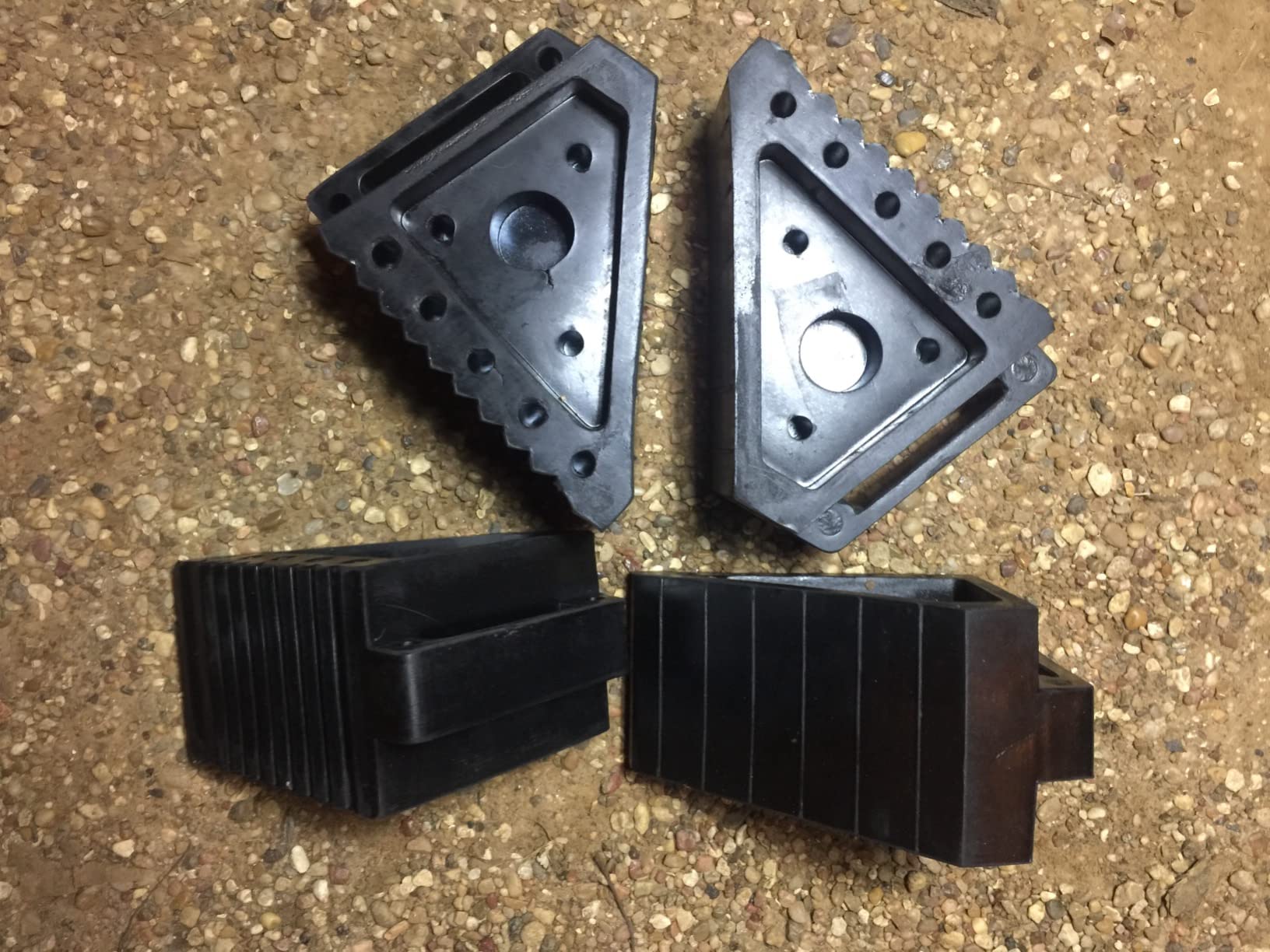 ROBLOCK 2 Pack Wheel Chocks Rubber Heavy Duty Black with Eyebolt, 9