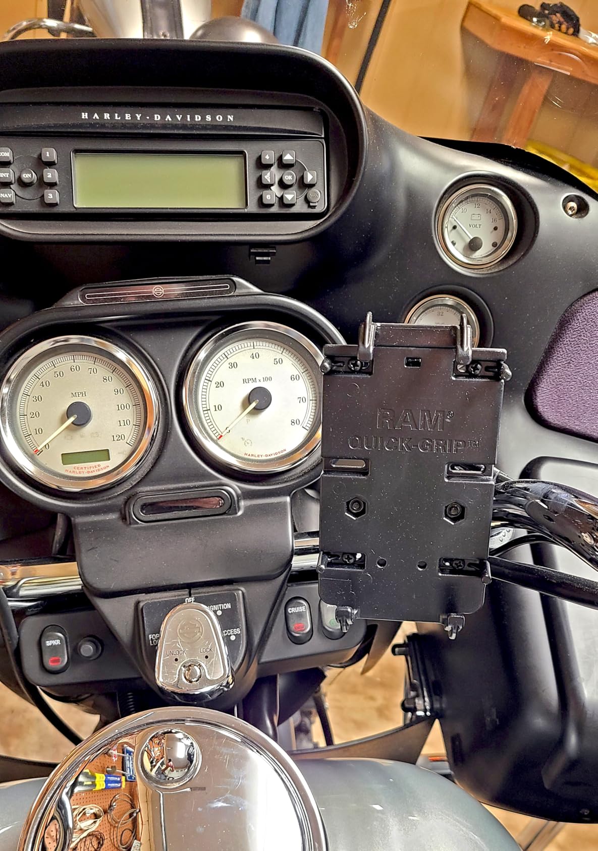 RAM MOUNTS Quick-Grip XL Phone Mount with Handlebar U-Bolt Base customer photo 2