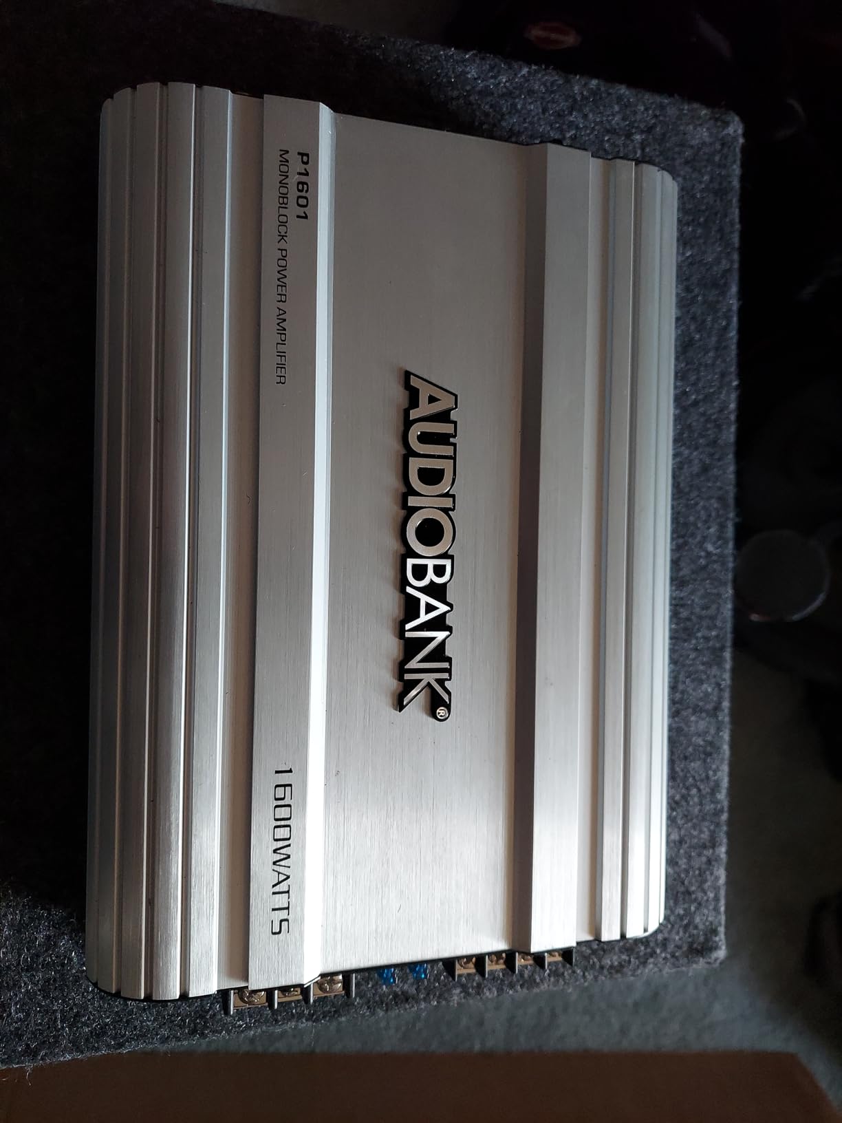 Audiobank P1601 Monoblock Amplifier: Class AB MOSFET Powerhouse with Remote Subwoofer Control - 1600W Max Power with 800W RMS customer photo 1