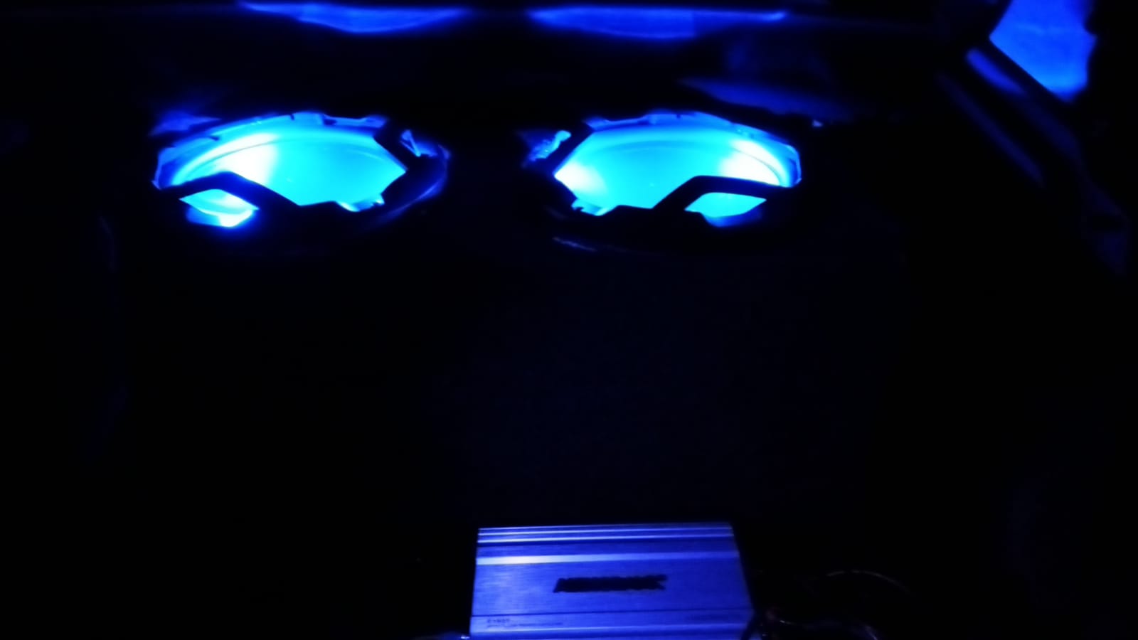 Audiobank P1601 Monoblock Amplifier: Class AB MOSFET Powerhouse with Remote Subwoofer Control - 1600W Max Power with 800W RMS customer photo 2