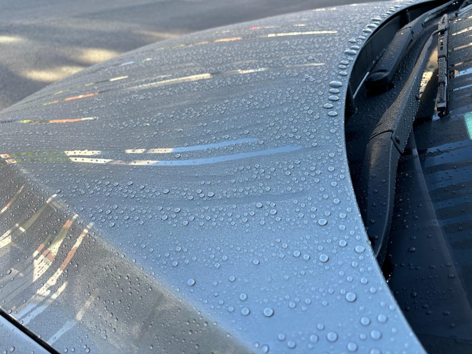 Griot’s Garage Ceramic 3-in-1 Wax, SiO2 Spray for Cars, Trucks, and RV’s, Provides Protection and Water Beading on Paint, Wheels, Plastic, Rubber Trim, Chrome, and More, 10978, 22 oz customer photo 1