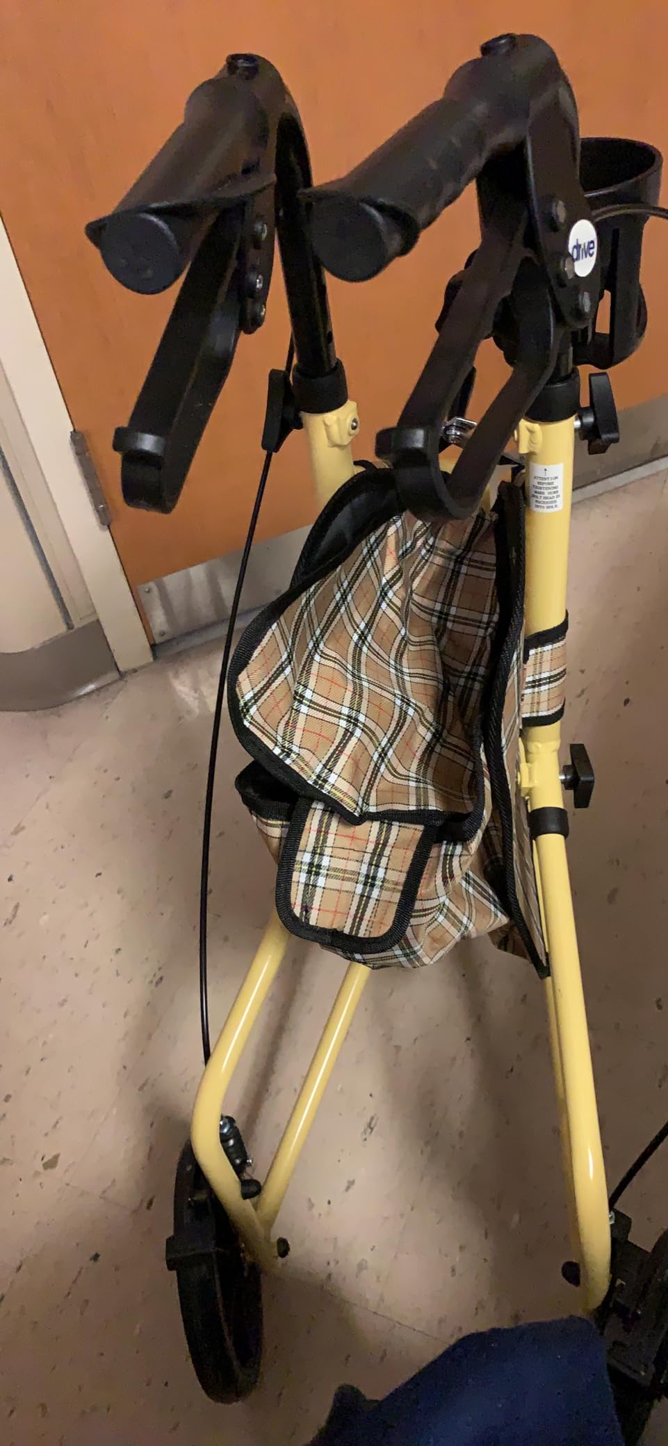 Drive Medical Winnie Lite Supreme Rollator Walker with Wheels, Tan Plaid customer photo 1