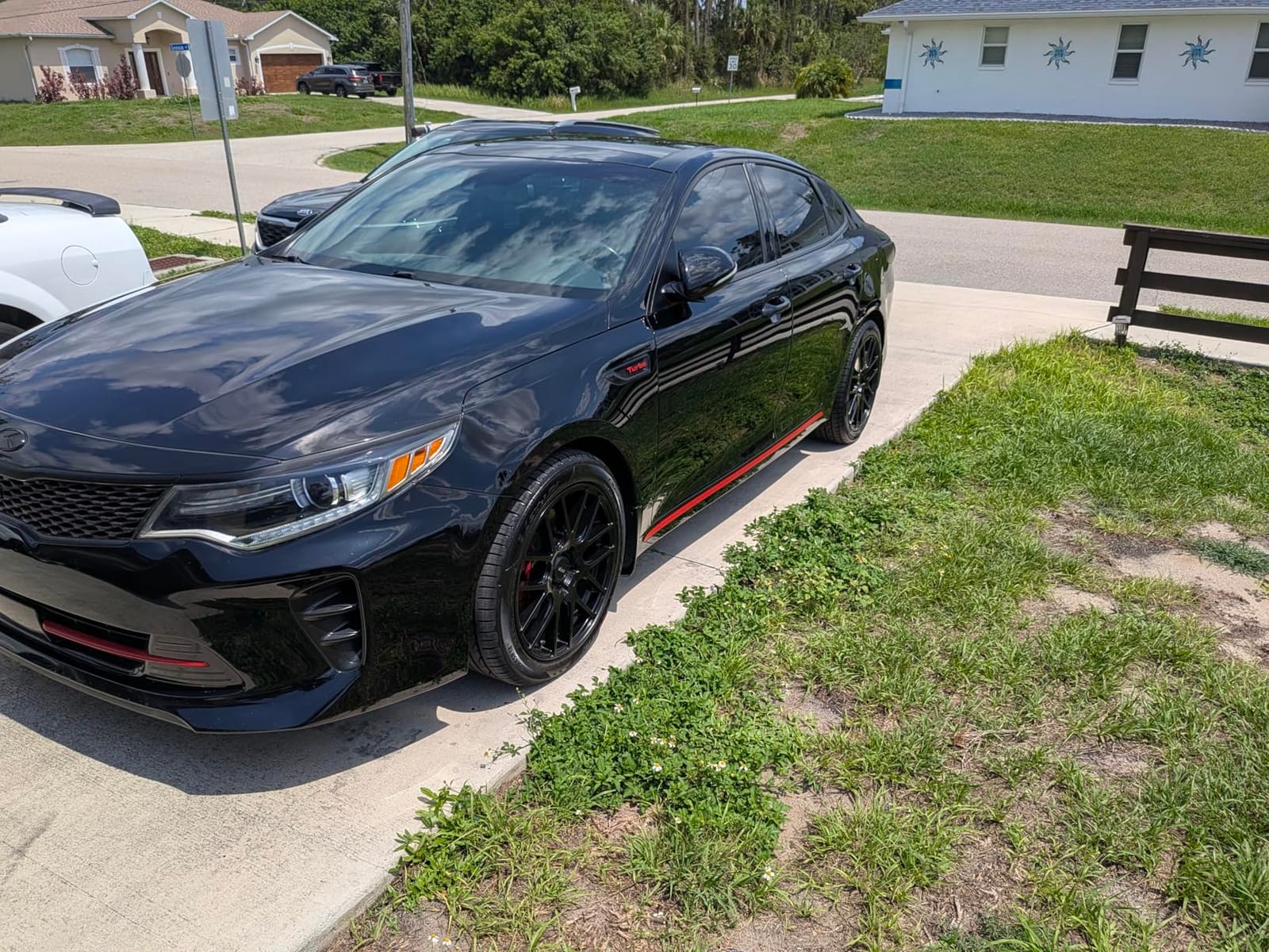 Turtle Wax Hybrid Solutions Ceramic Black Car Polish & Wax, 14 oz. (1 Pack) customer photo 2