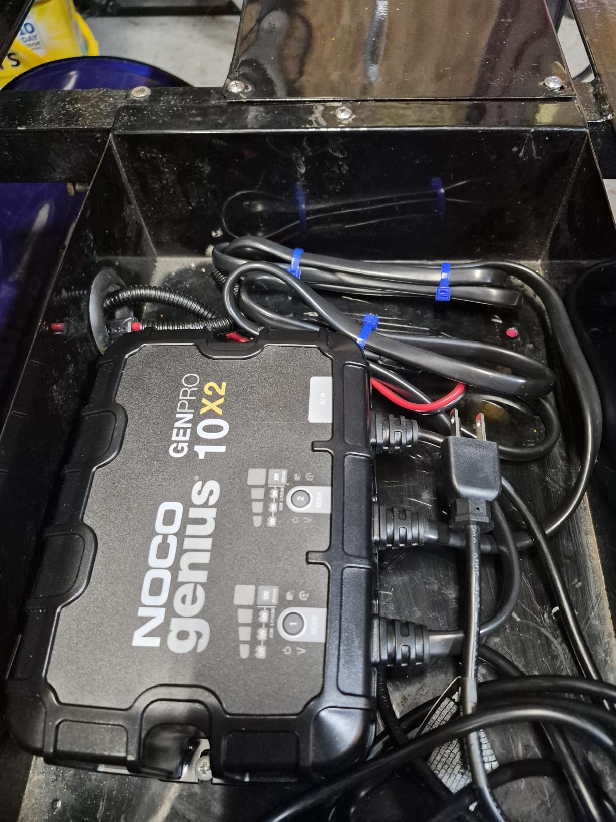 NOCO GENPRO10X2 12V 20A 2-Bank OnBoard Marine Battery Charger & Maintainer customer photo 2
