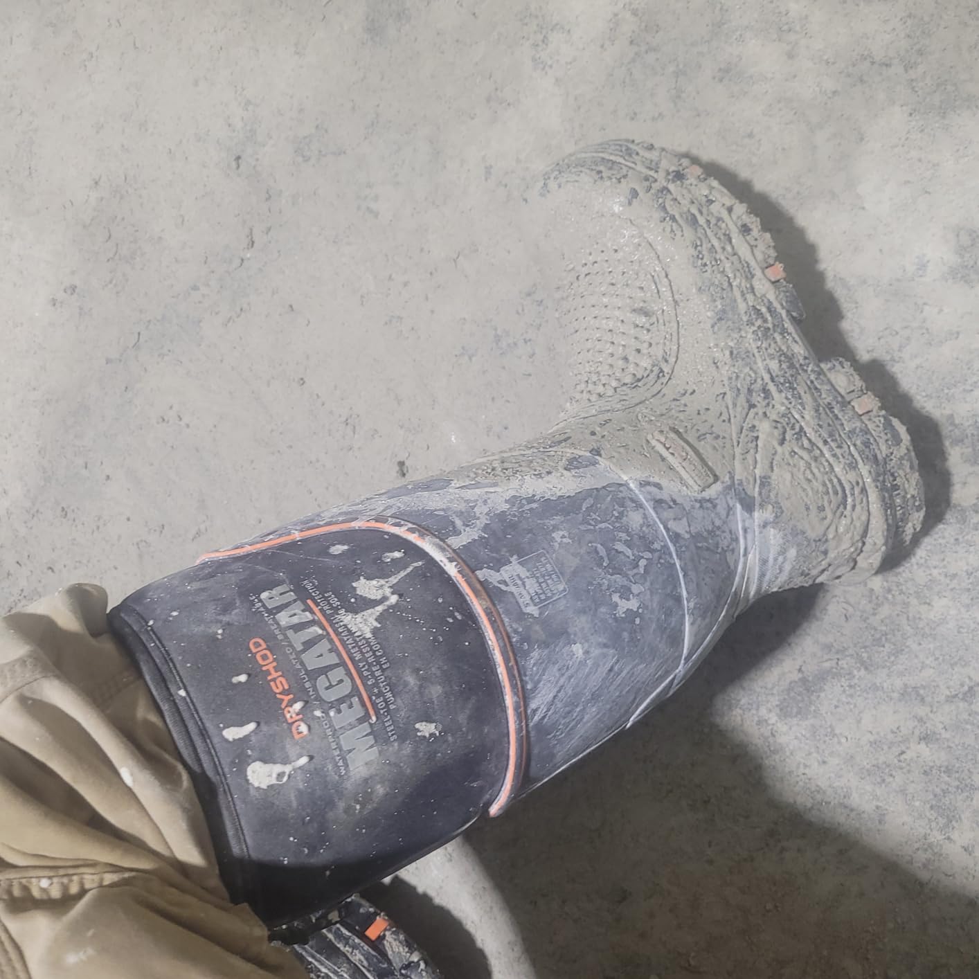 Dryshod Men's Megatar Met Guard Steel Toe Work Boot | Rubber | Waterproof | Insulated | MEG-UH-BK customer photo 1