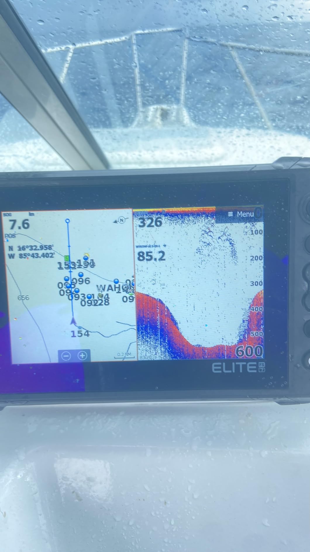 Lowrance Elite FS Fish Finder/Chartplotter, 7-12 Inch, C-MAP Charts customer photo 1