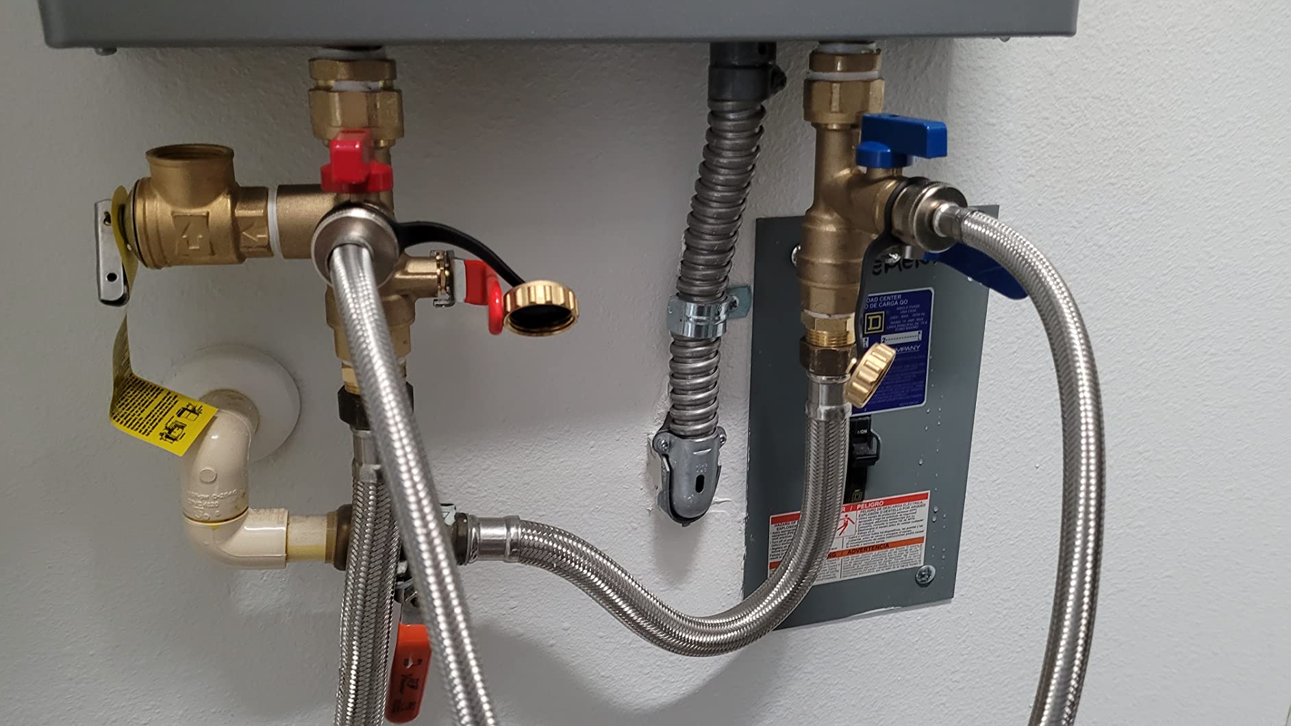 Superior Pump 91660 Tankless Water Heater Descaler Pump Kit with Non-toxic Descaler Solution, 3.5 Gallon, Deluxe customer photo 2