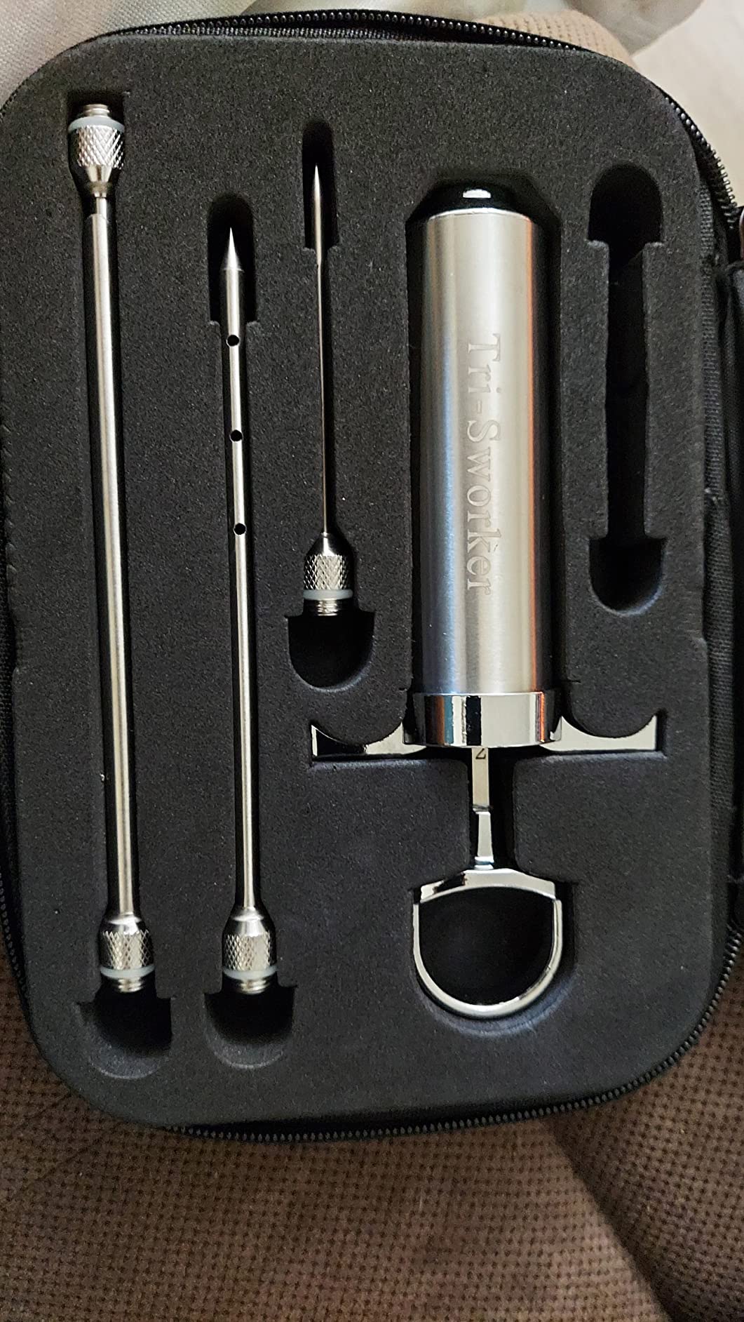Tri-Sworker Meat Injectors for Smoking with Case and 4 Flavor Food Injector Syringe Needles, Injector Marinades for Meat, Turkey, Brisket; 2-oz; Including Paper and E-Book (PDF) User Manual customer photo 1