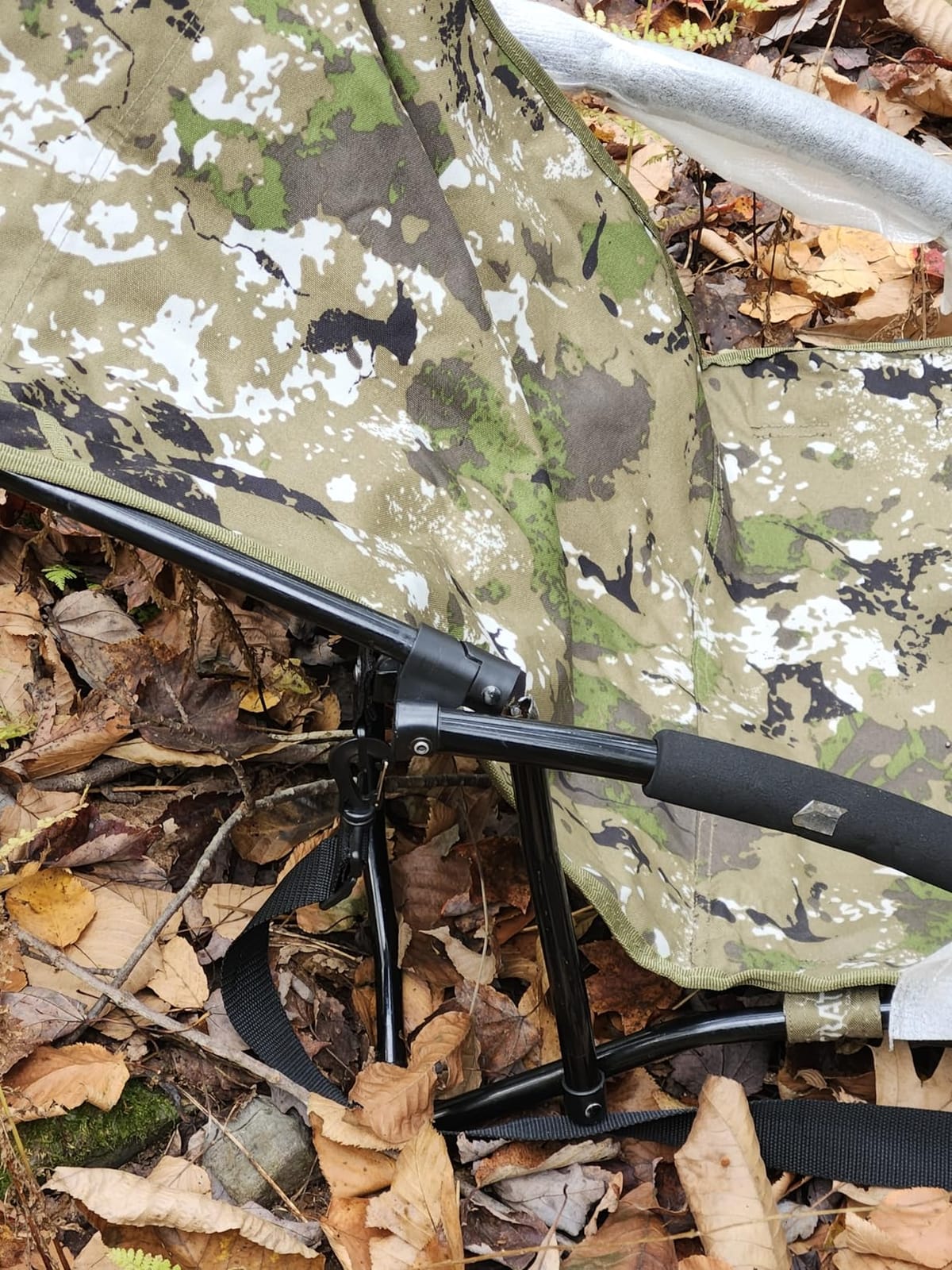 Barronett Blinds Ground Gobbler Chair, Run and Gun Hunting Chair, Low Profile, Ultra-Portable, Lightweight, 300 lb. Capacity, Crater™ Thrive, BC108 customer photo 1