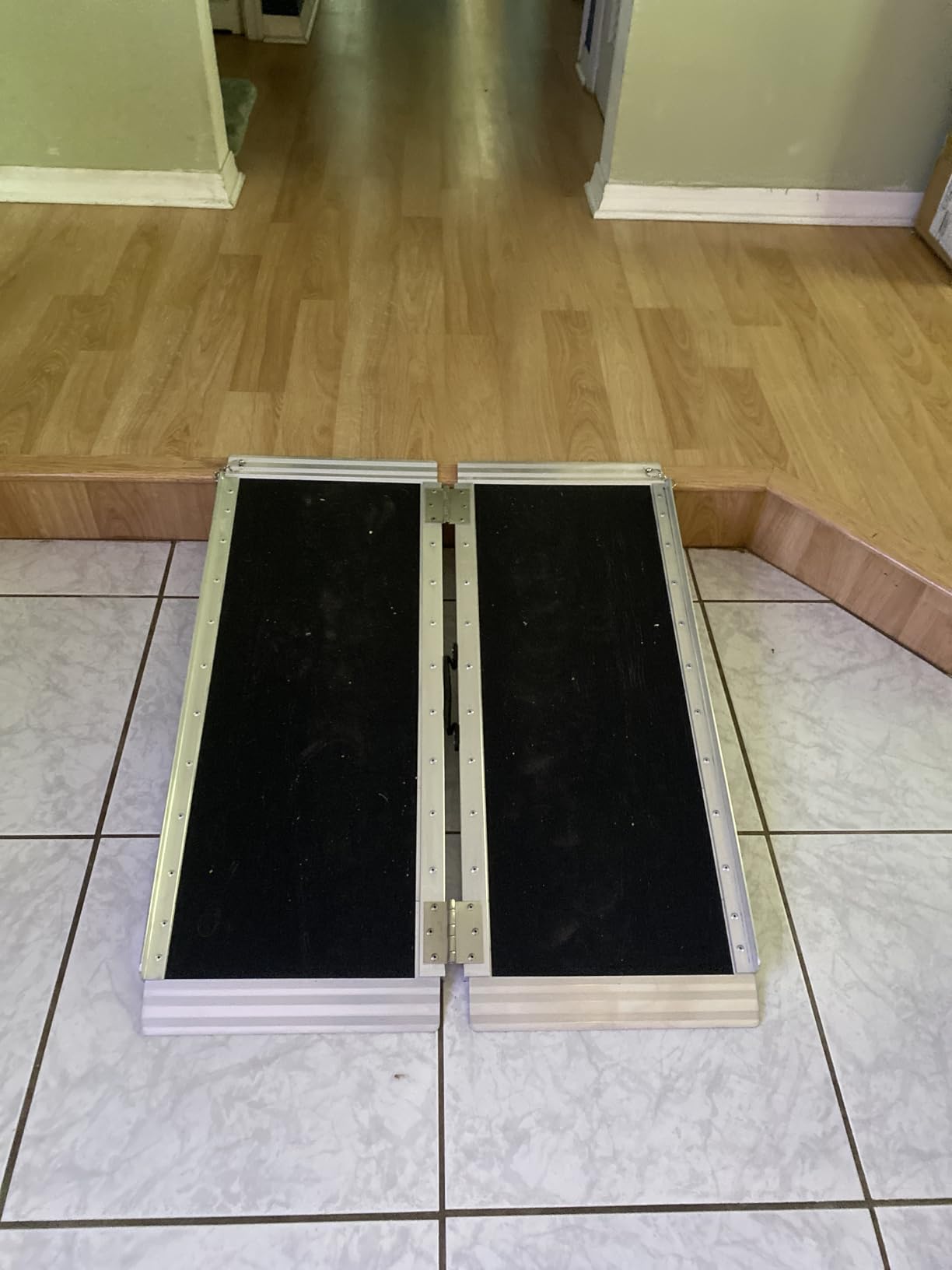 8FT Portable Wheelchair Ramp, 800Lbs Capacity Anti-Slip Aluminum Folding Handicap Ramp with Handle, Threshold Ramp for Home Steps, Stairs, Doorways, Curbs, Entry, Applicable Height 8-24 Inches customer photo 2