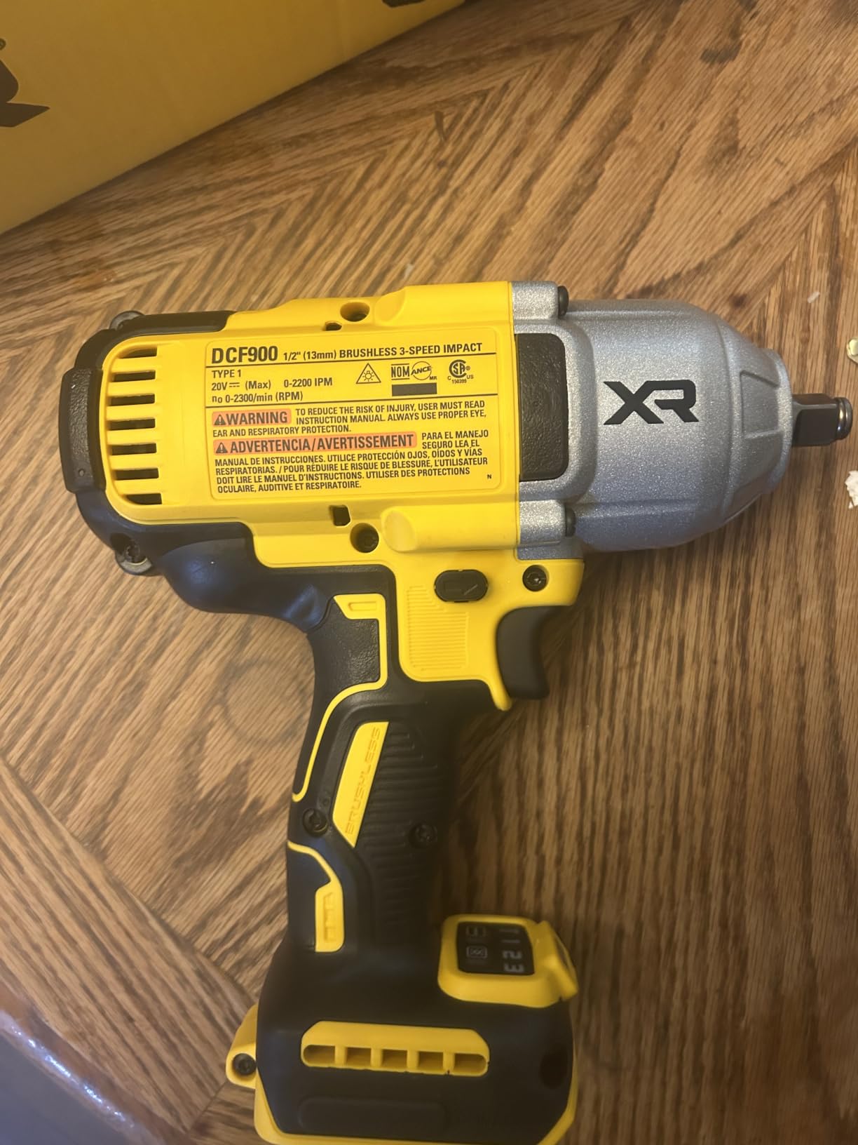 DEWALT 20V MAX Cordless Impact Wrench (DCF900P1) customer photo 1