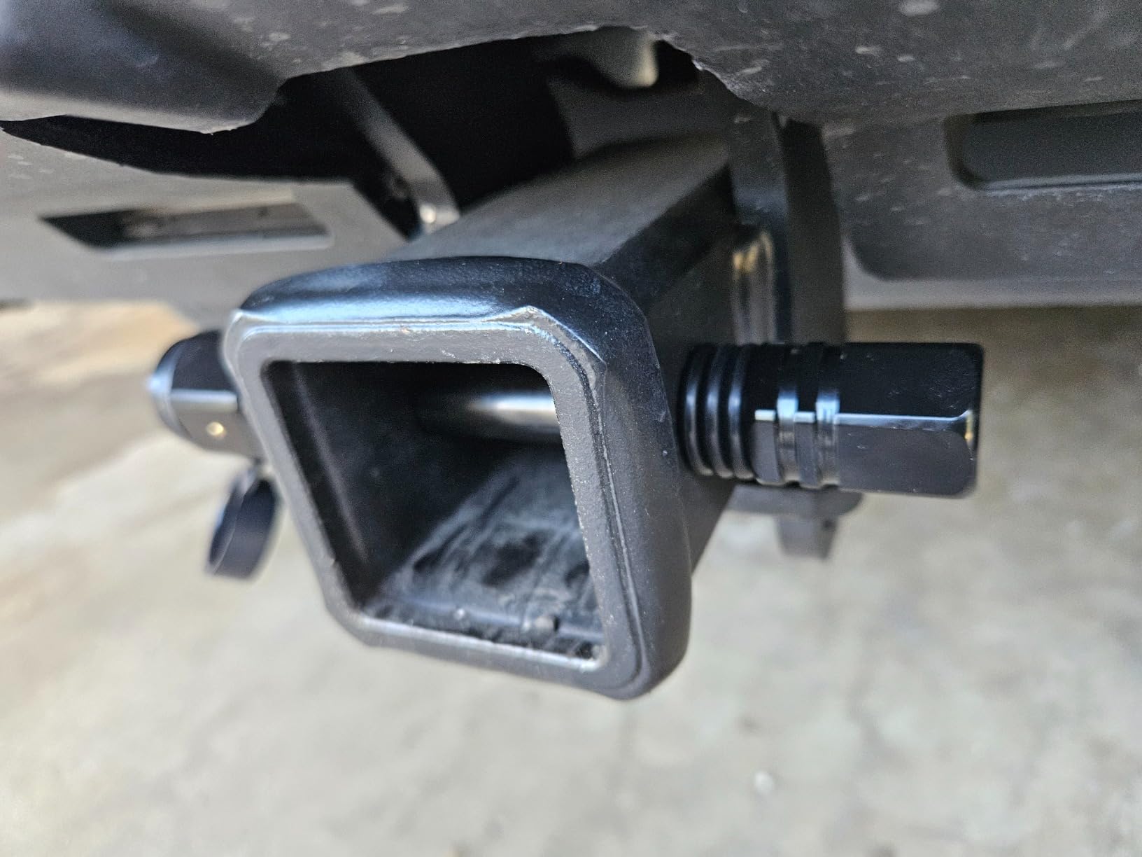 Vehiclex Trailer Hitch Pin Lock for 2