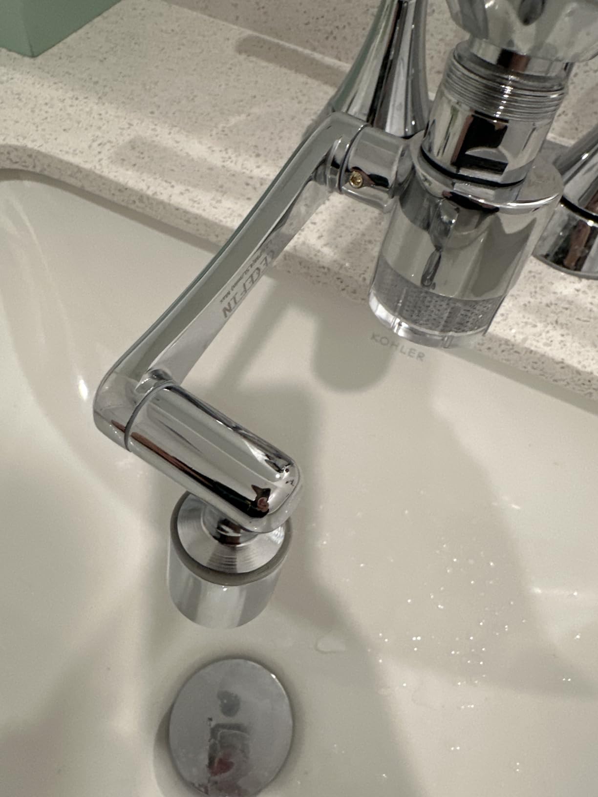 CECEFIN Sink Filter for Bathroom/Kitchen Water Faucet Extender, 1080 Swivel customer photo 1