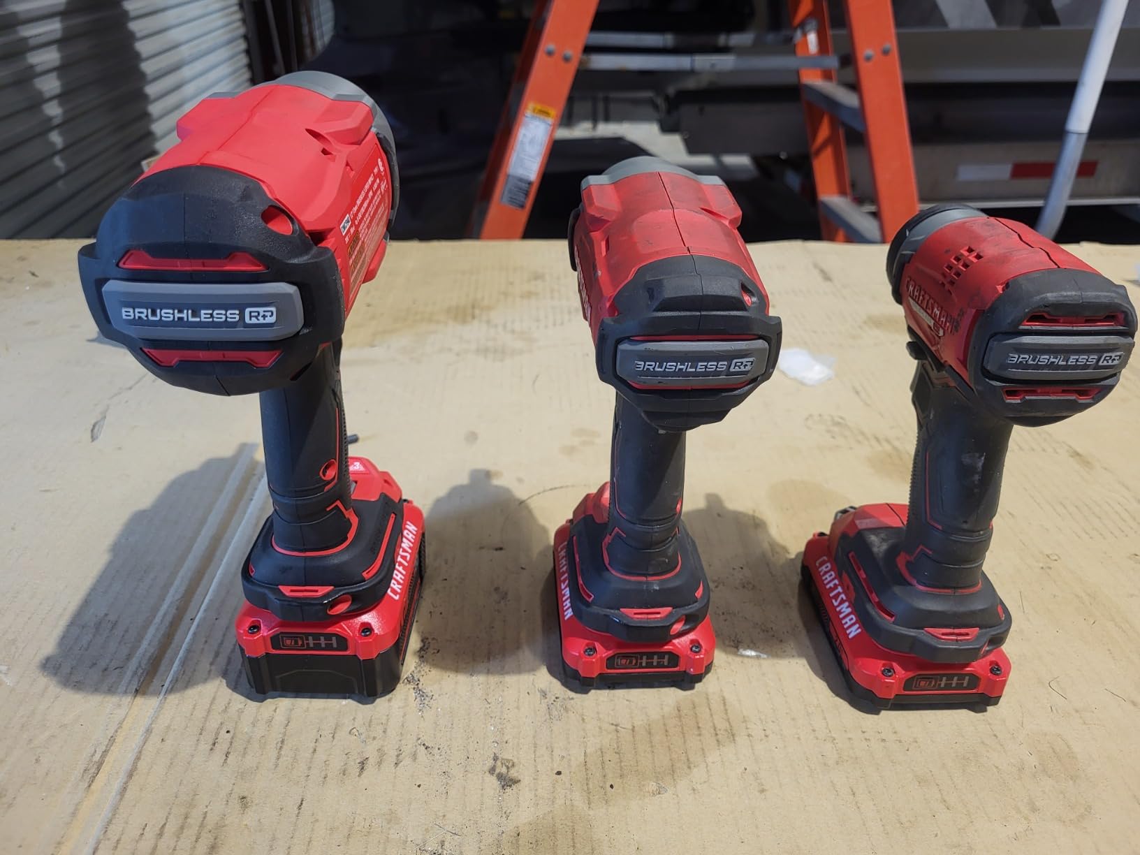 CRAFTSMAN V20 RP Cordless Impact Wrench, Battery and Charger (CMCF940M1) customer photo 2