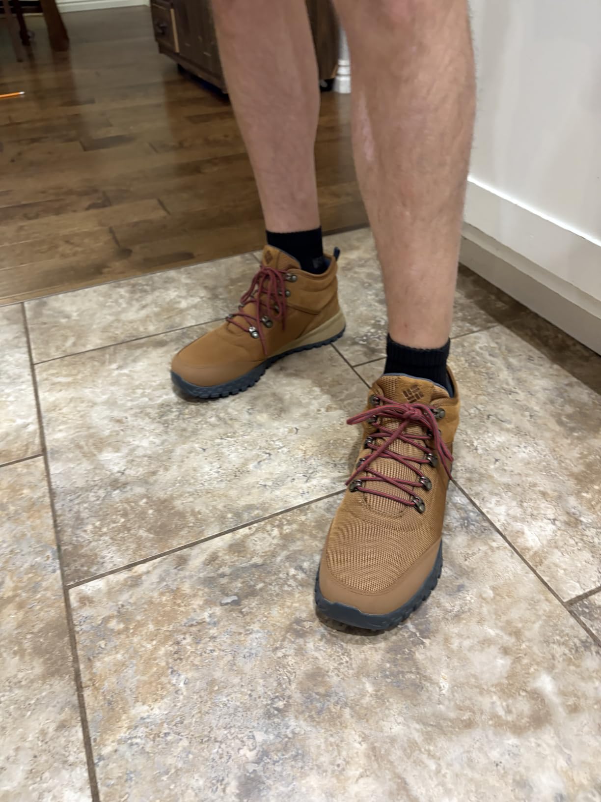 Columbia Men's Fairbanks Mid Hiking Boots customer photo 1